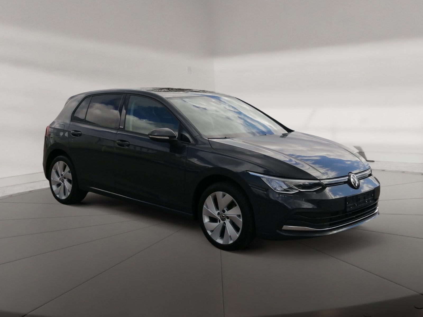 Golf VIII 1.5TSI MOVE KAMERA LANE 17Zoll Kam.