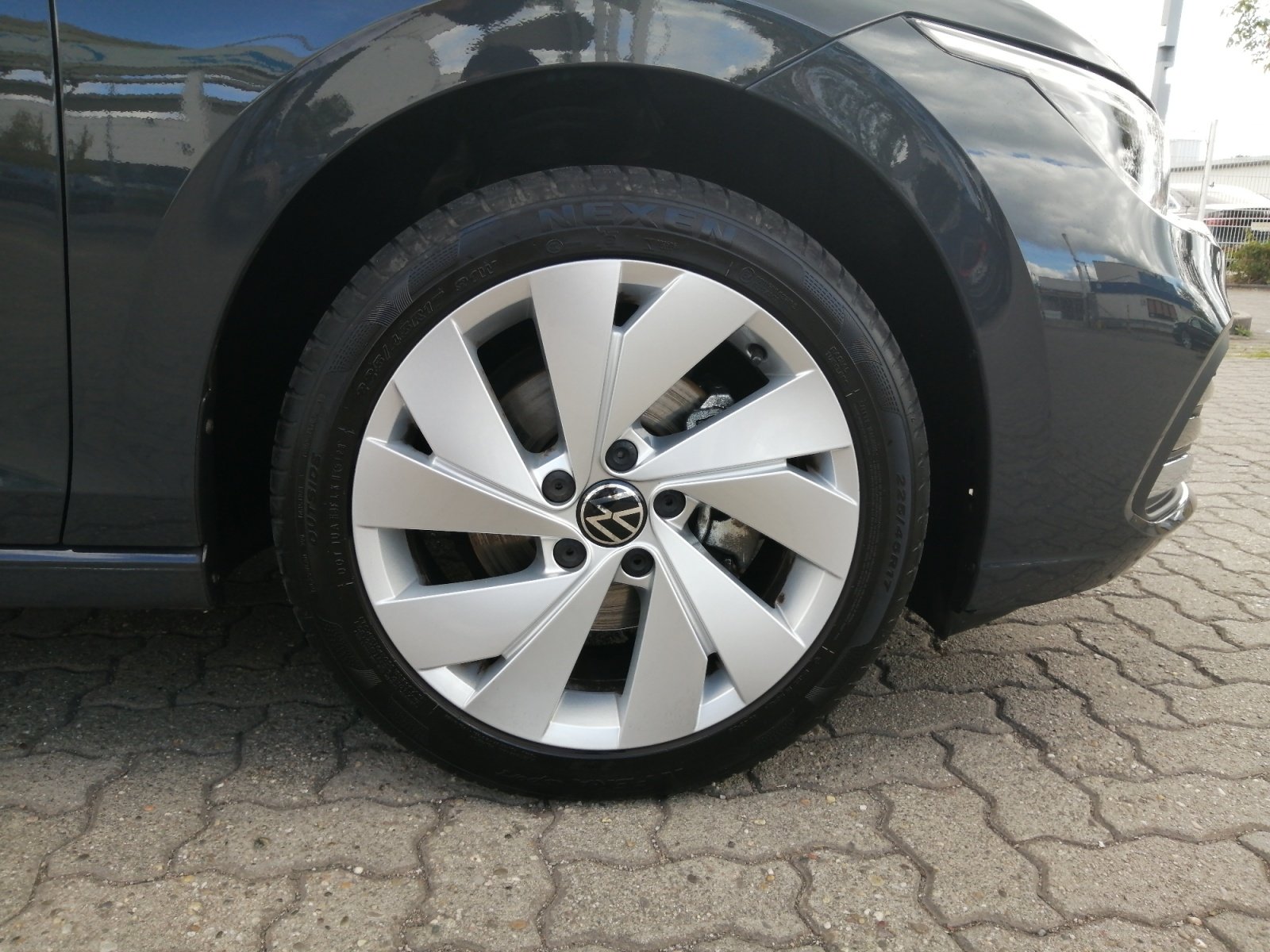 Golf VIII 1.5TSI MOVE KAMERA LANE 17Zoll Kam.