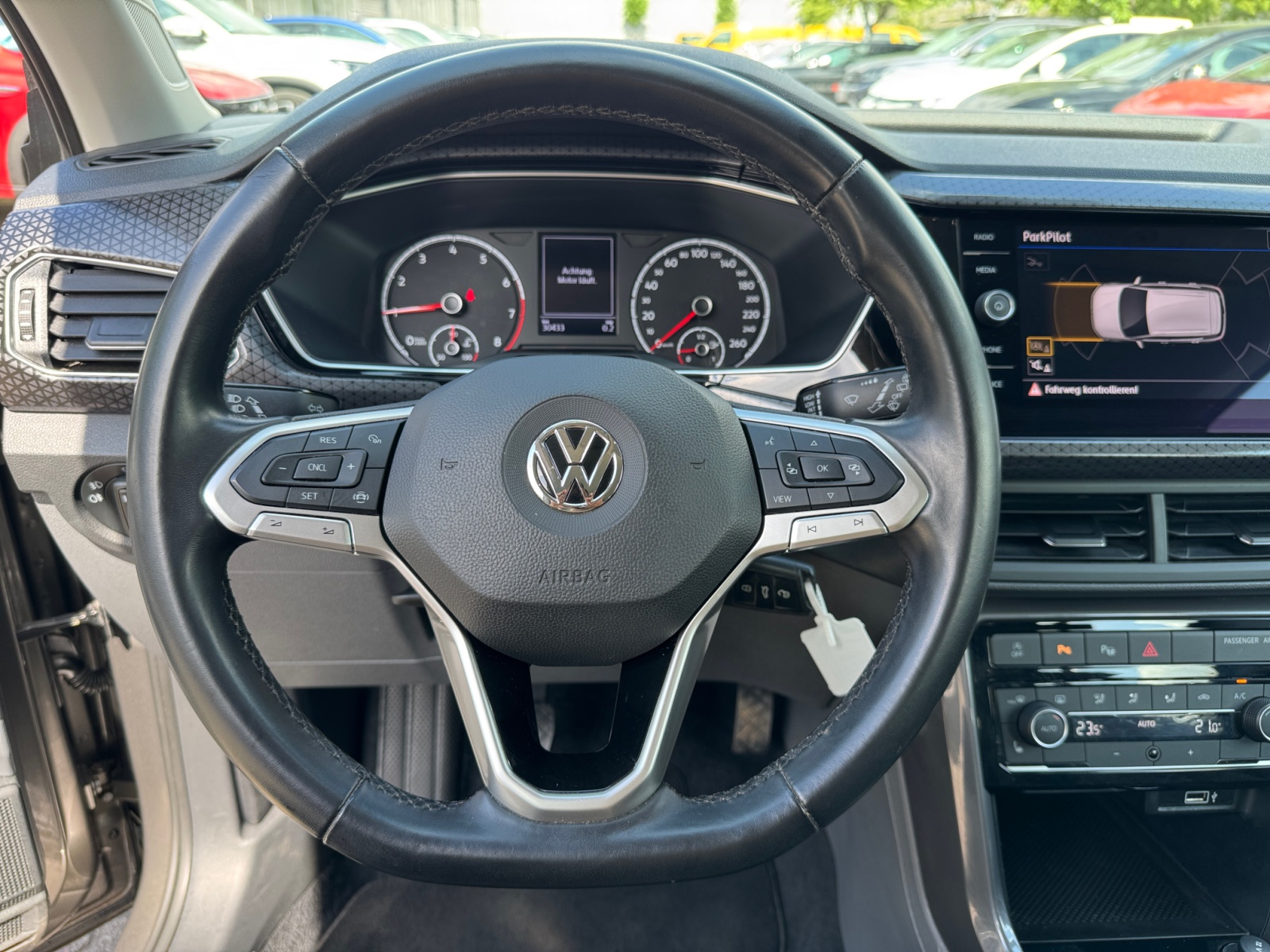 T-Cross Style 1.0 l TSI NAVI KAMERA LED ,PDC,LM