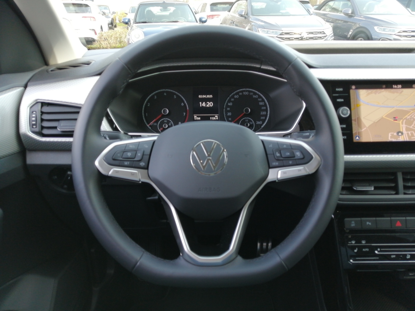 T-Cross MOVE T-Cross Life ,PDC,ACC,Navi,SHZ