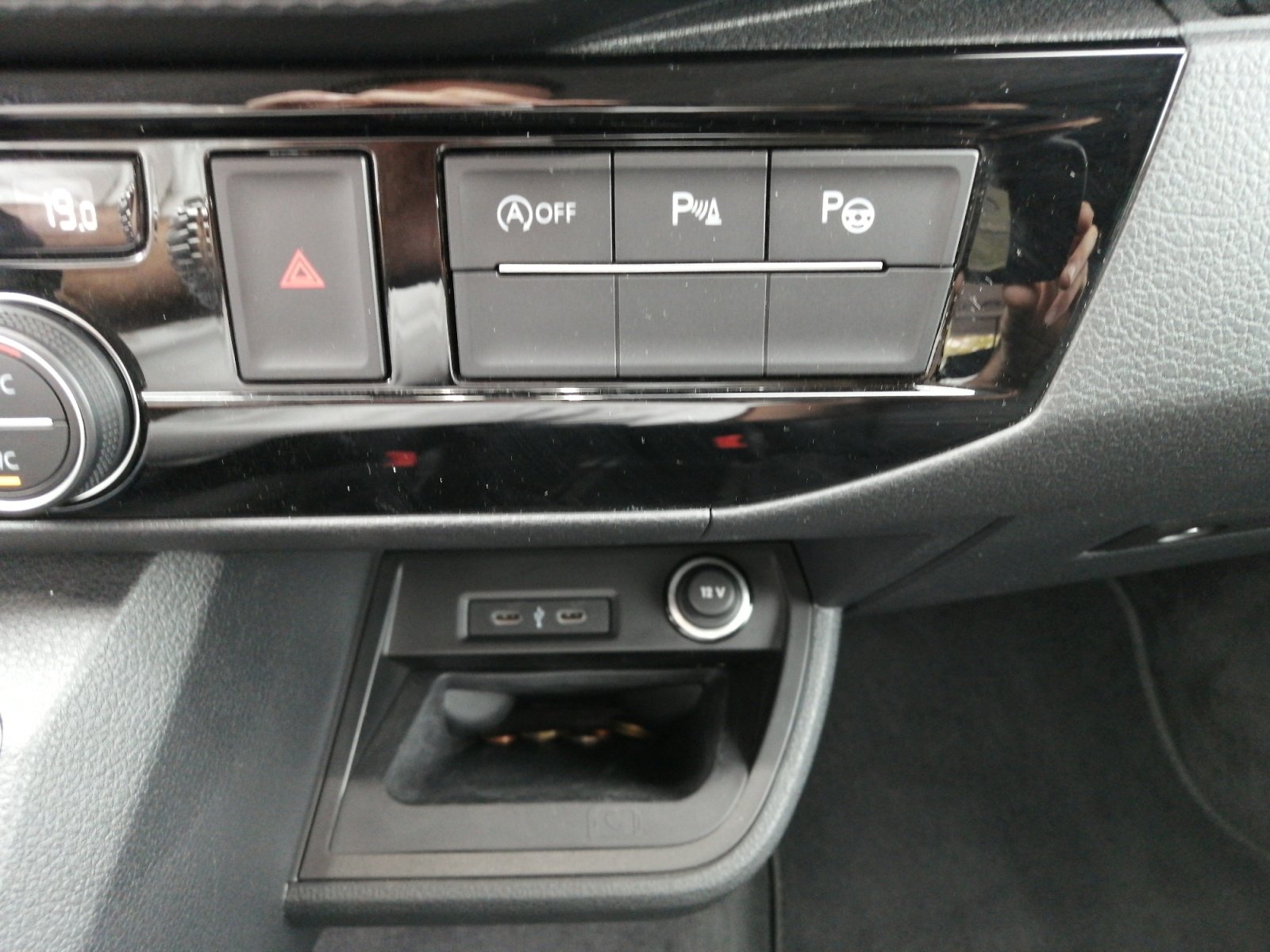 T6.1 Multivan Highline Exclusive FWD Kam.,PDC,LM
