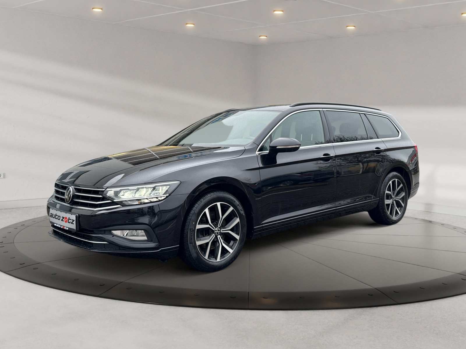 Passat Variant 2.0TDI Business DSG NAVI KAM Kam.