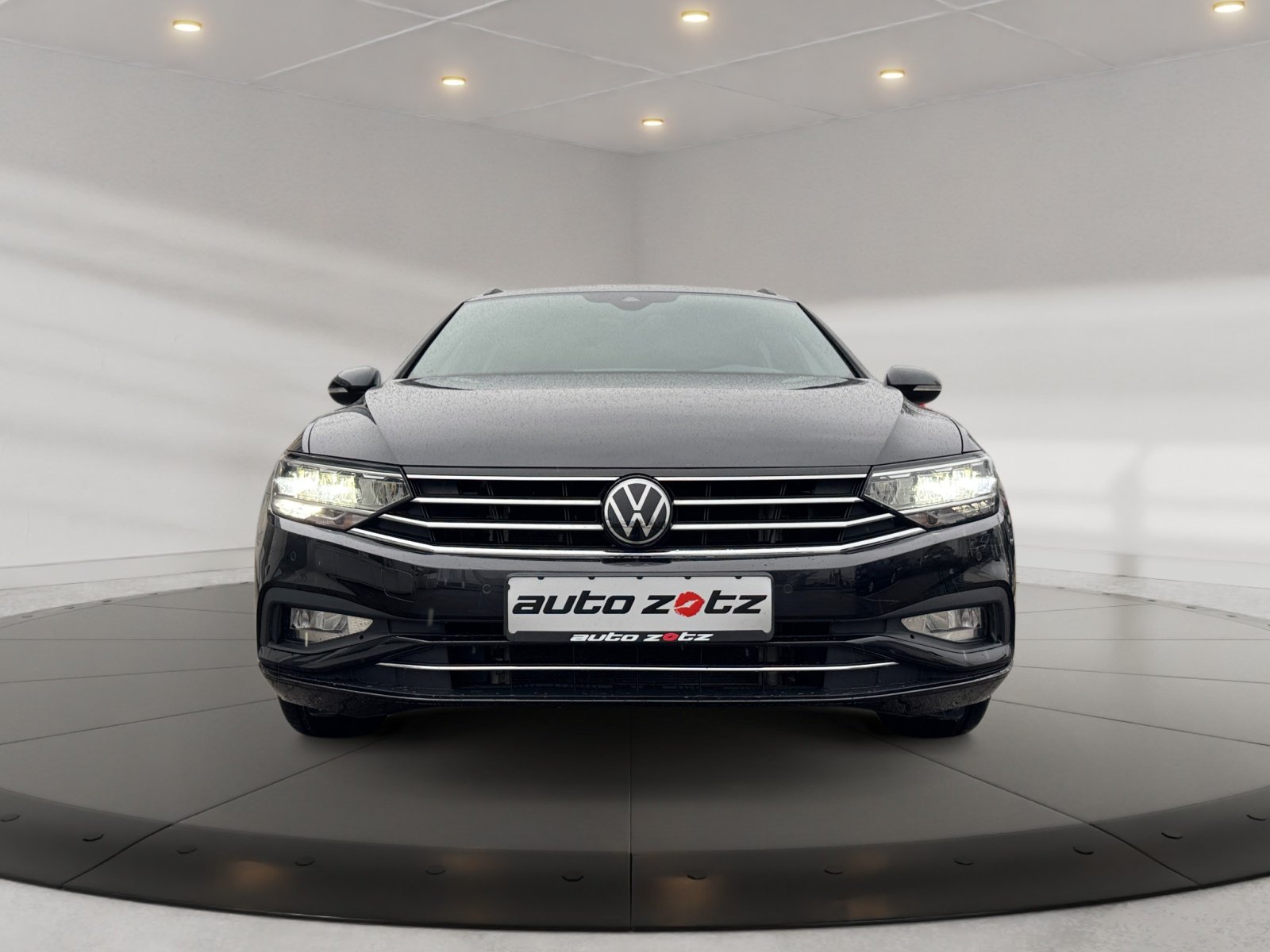 Passat Variant 2.0TDI Business DSG NAVI KAM Kam.