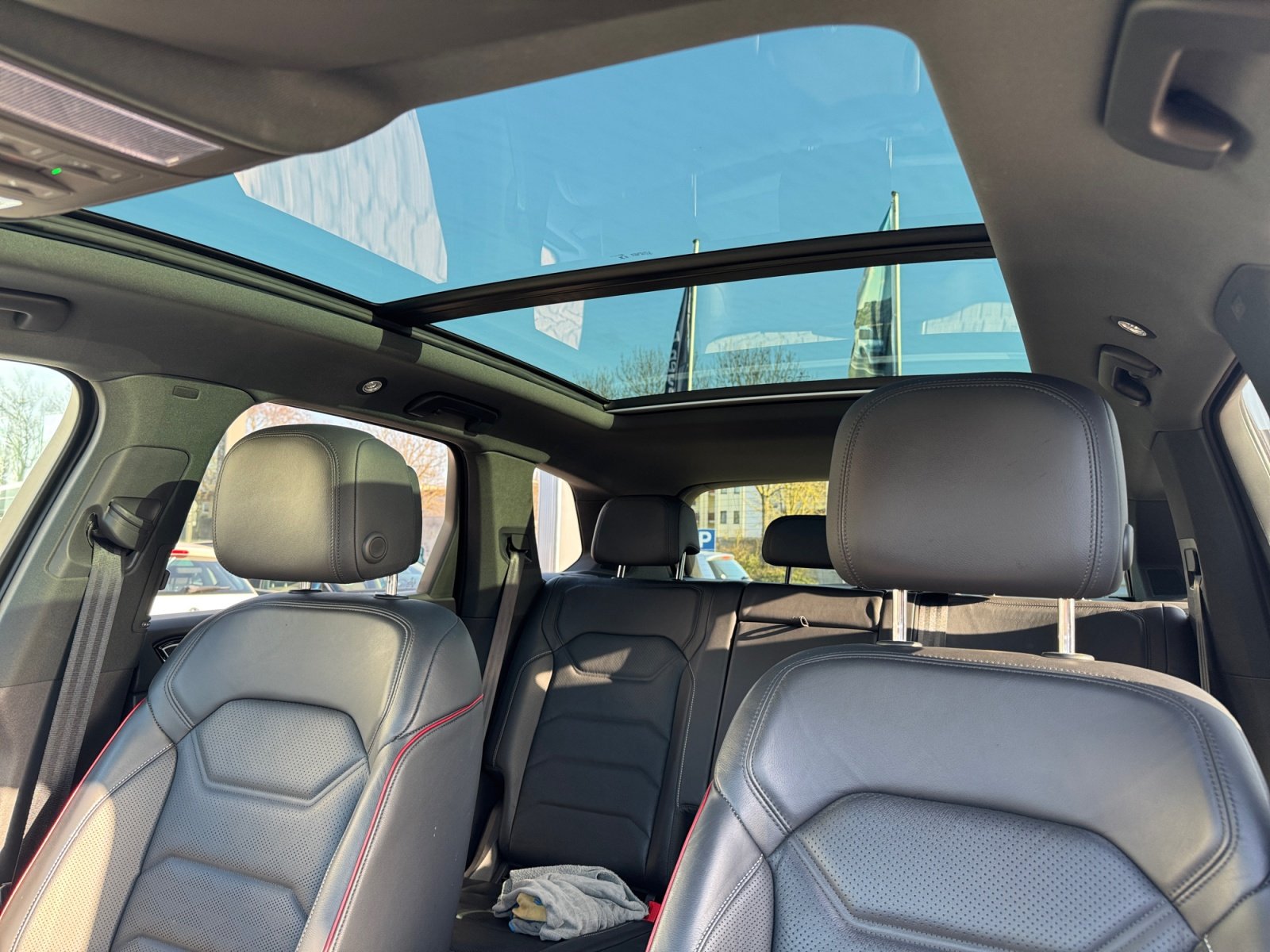 Touareg Edition 20 HUD DYN PANO AHK BLACK HUD,LM