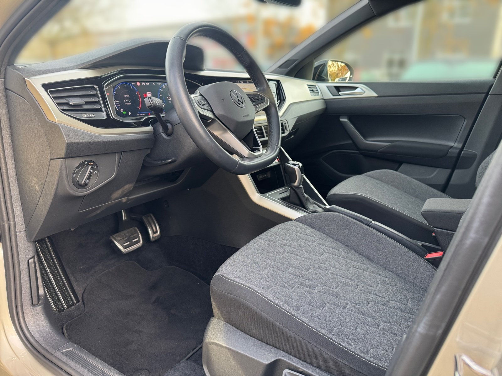 Taigo MOVE 1.5TSI DSG IQ.Light Kam.,PDC,Virtual