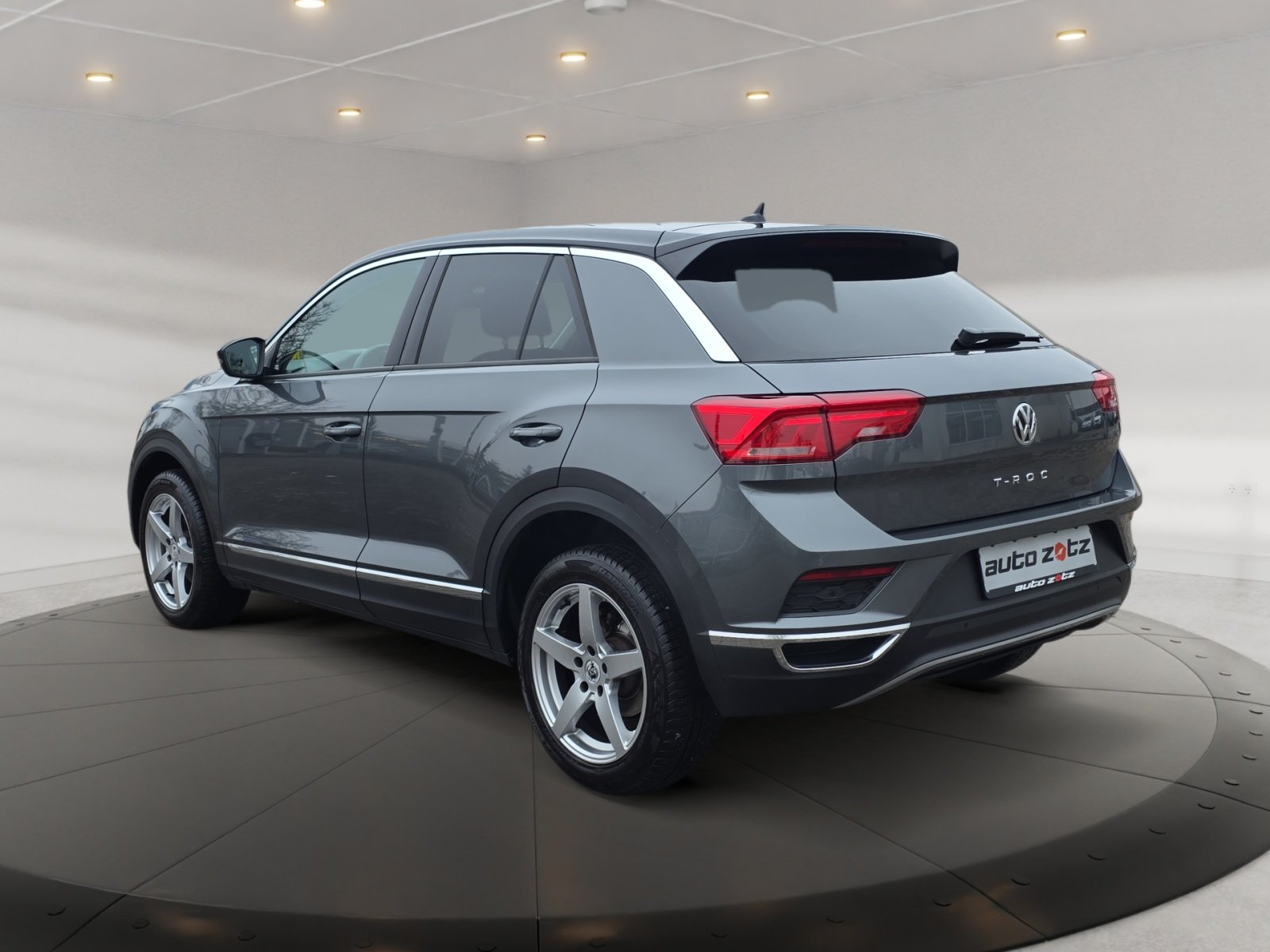 T-ROC Style T-ROC  CLBMT 110TSI M6F PDC,LED,Navi