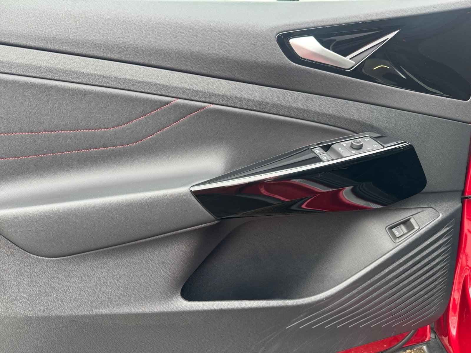 ID.4 GTX GTX 4MOTION 220 kW 77 kWh 1-Gang-Automatik