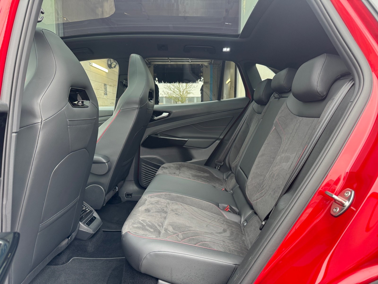 ID.4 GTX GTX 4MOTION 220 kW 77 kWh 1-Gang-Automatik