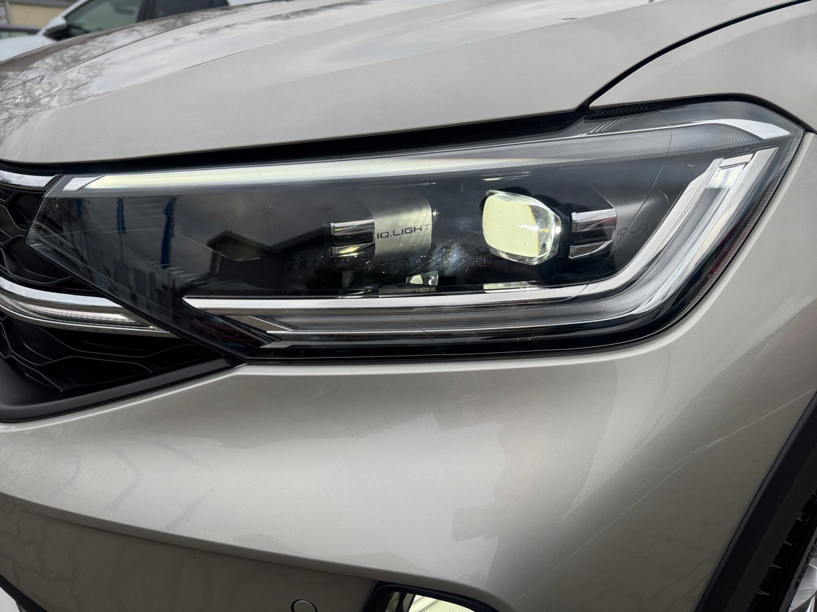 Taigo MOVE 1.5TSI DSG Kam.,PANO,PDC,Virtual,AHK