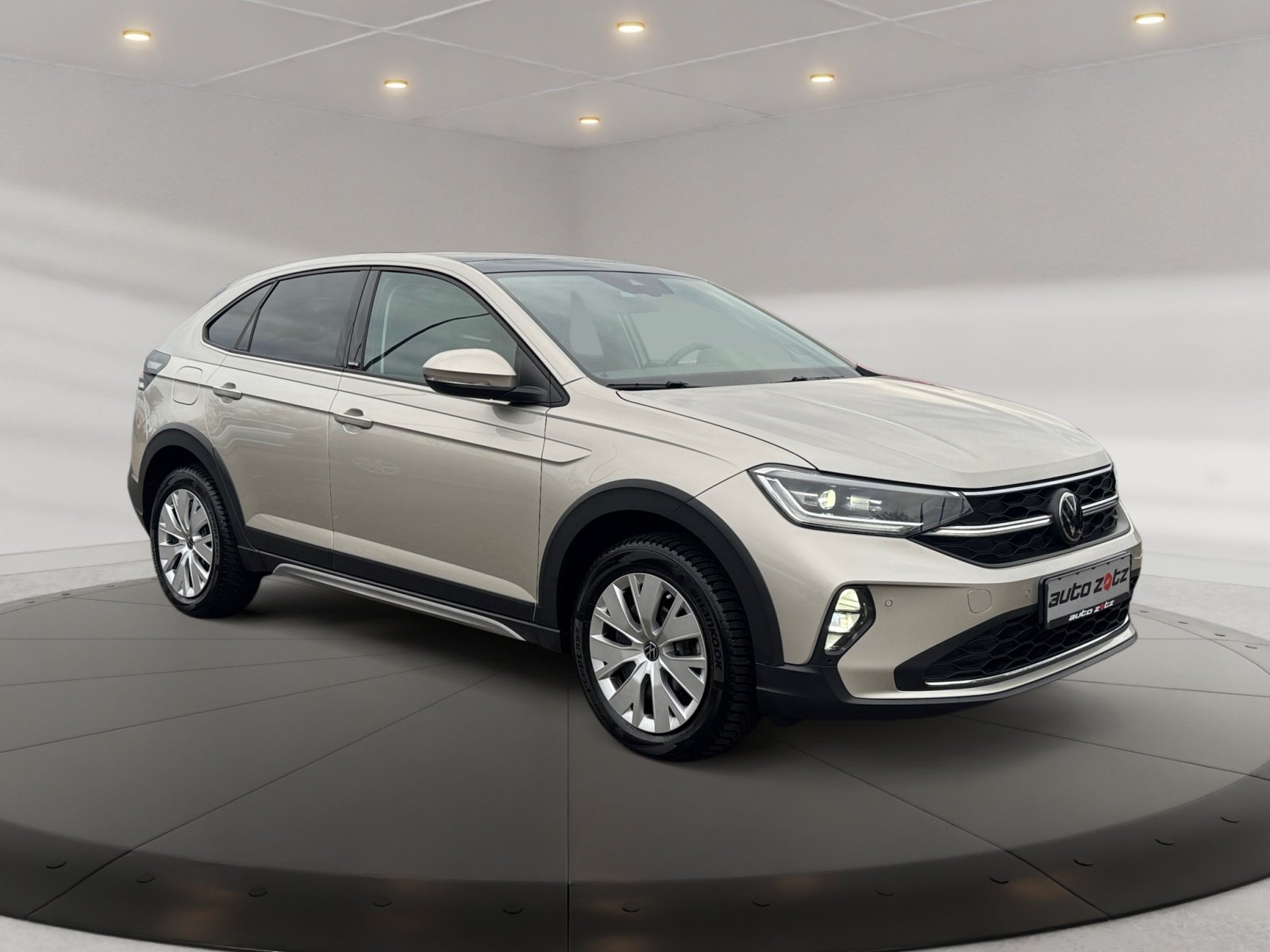 Taigo MOVE 1.5TSI DSG Kam.,PANO,PDC,Virtual,AHK