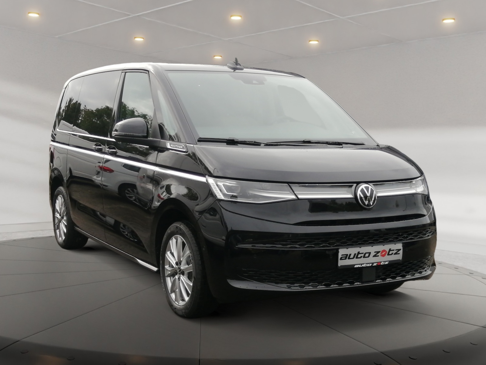 T7 Multivan STYLE KÜ 2.0TDI DSG PANO ACC