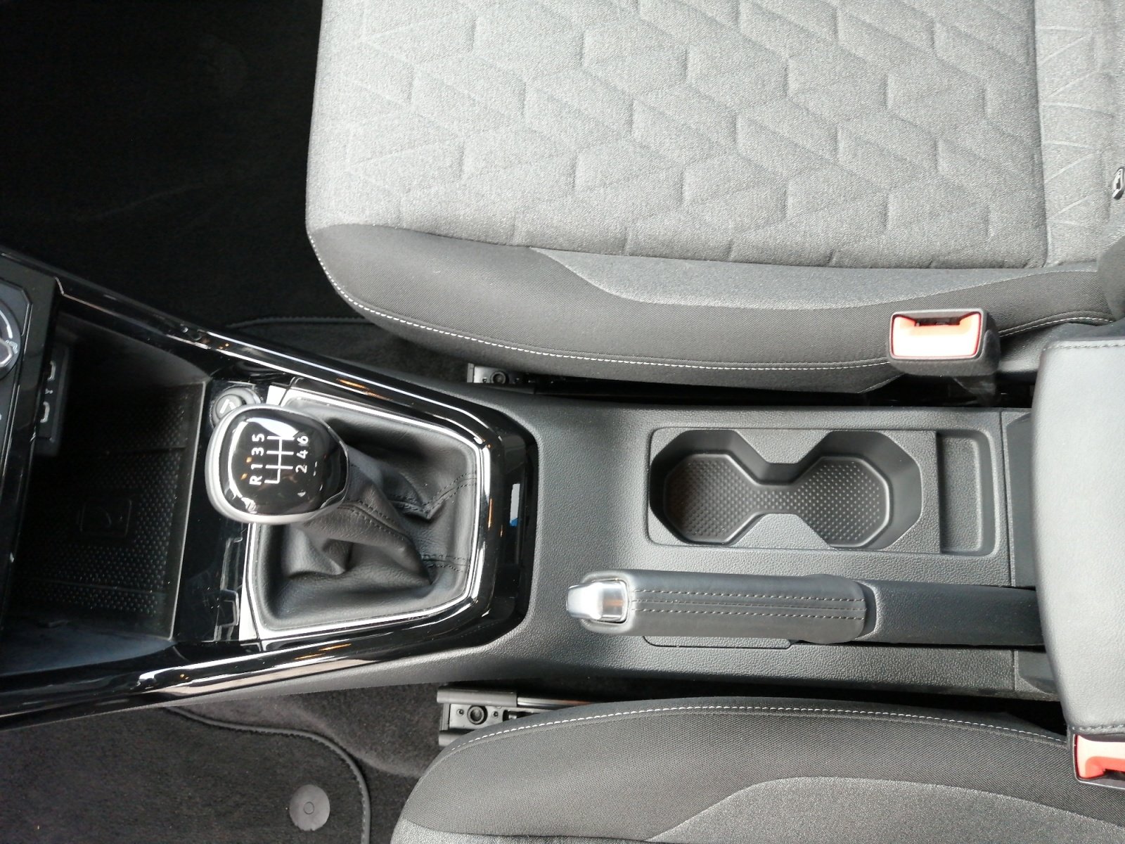 T-Cross T-Cross 1.0 Life B 085 TSIM6F PDC,ACC,LM