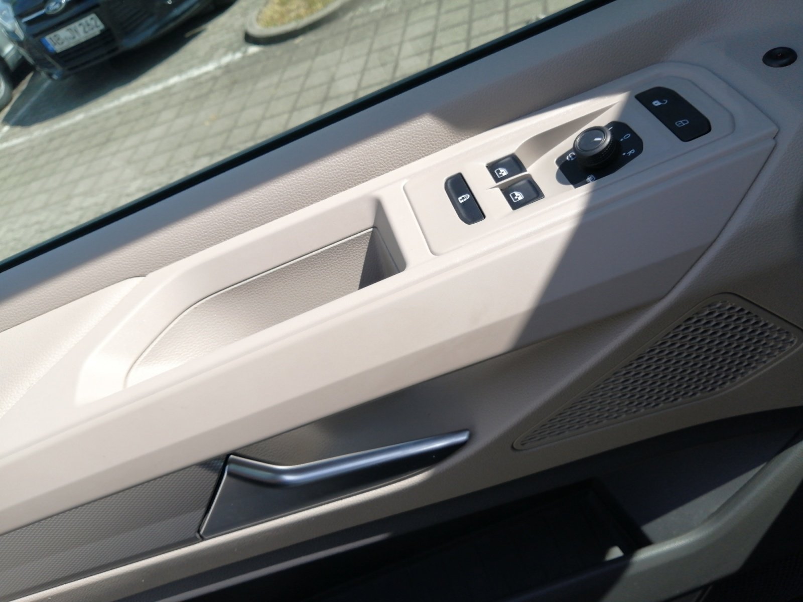 T7 Multivan 2.0TDI LÜ AHK 2 Schiebetüren Kam.,LM