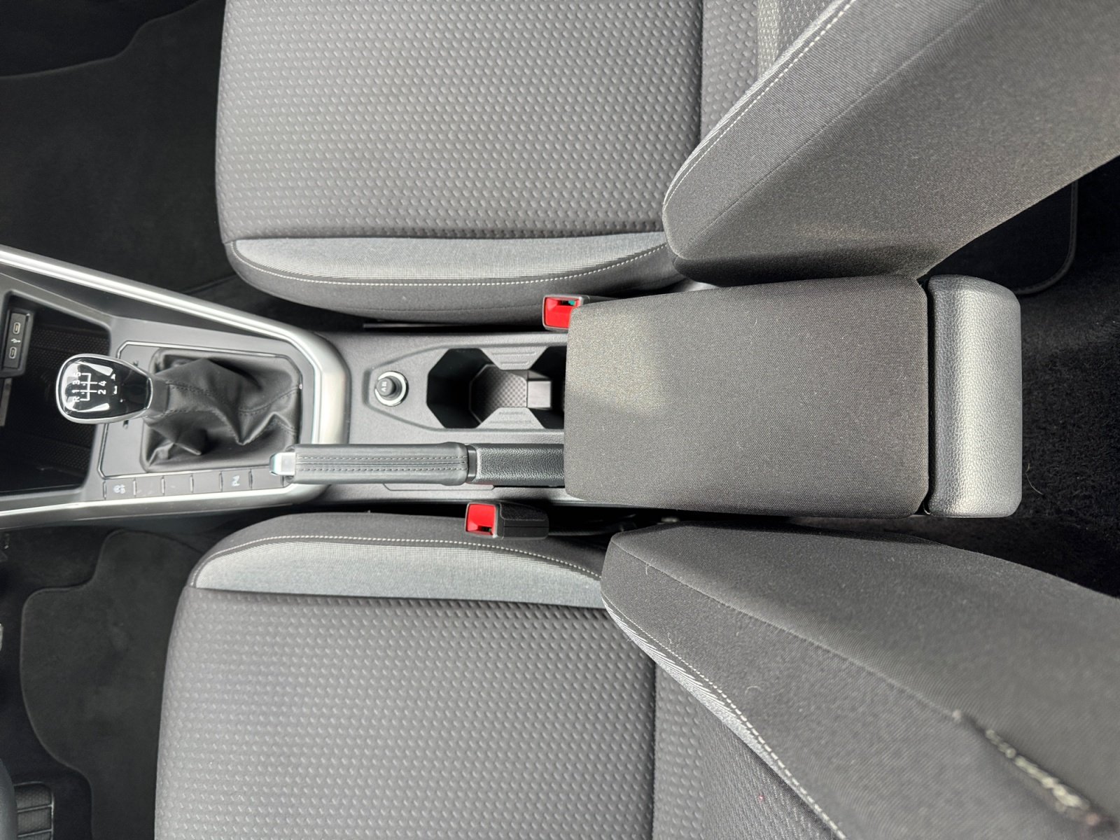 Taigo Life 1.0 l TSI OPF  5-Gang ,Virtual,PDC,LM