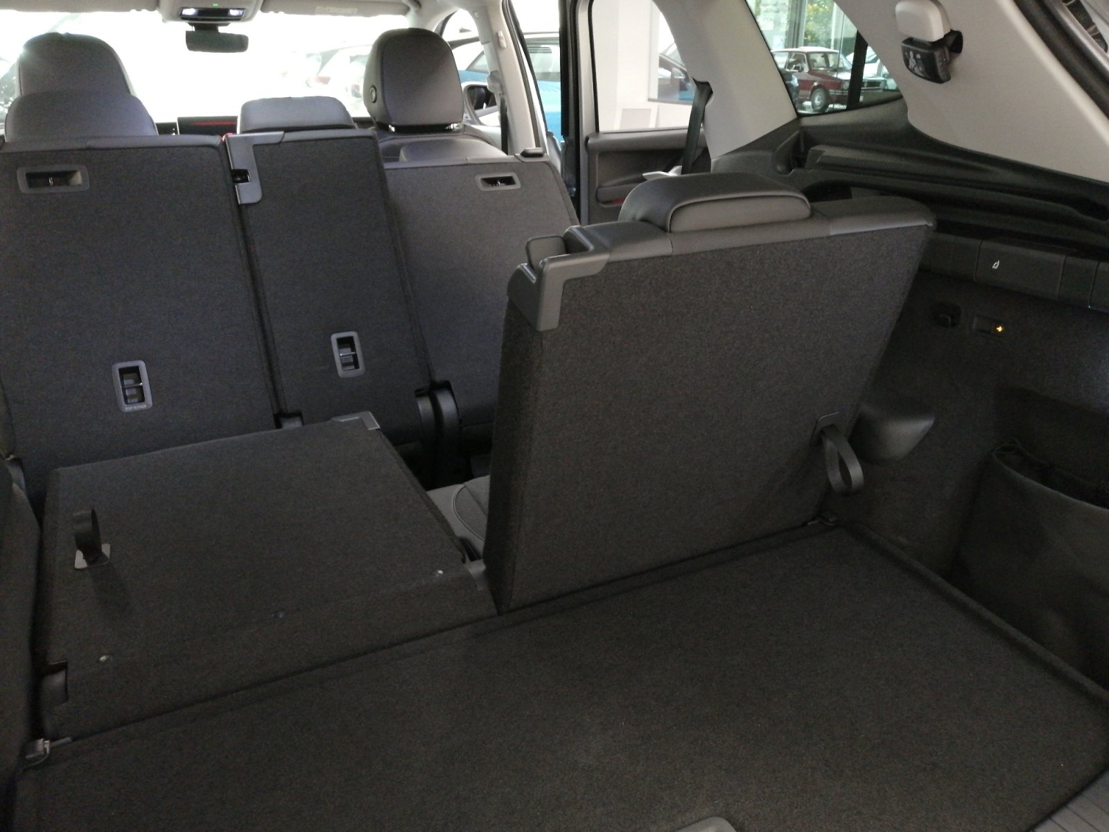 Tayron Life 2.0 l TDI 4MOTION DSG ,7-Sitze,Kam.