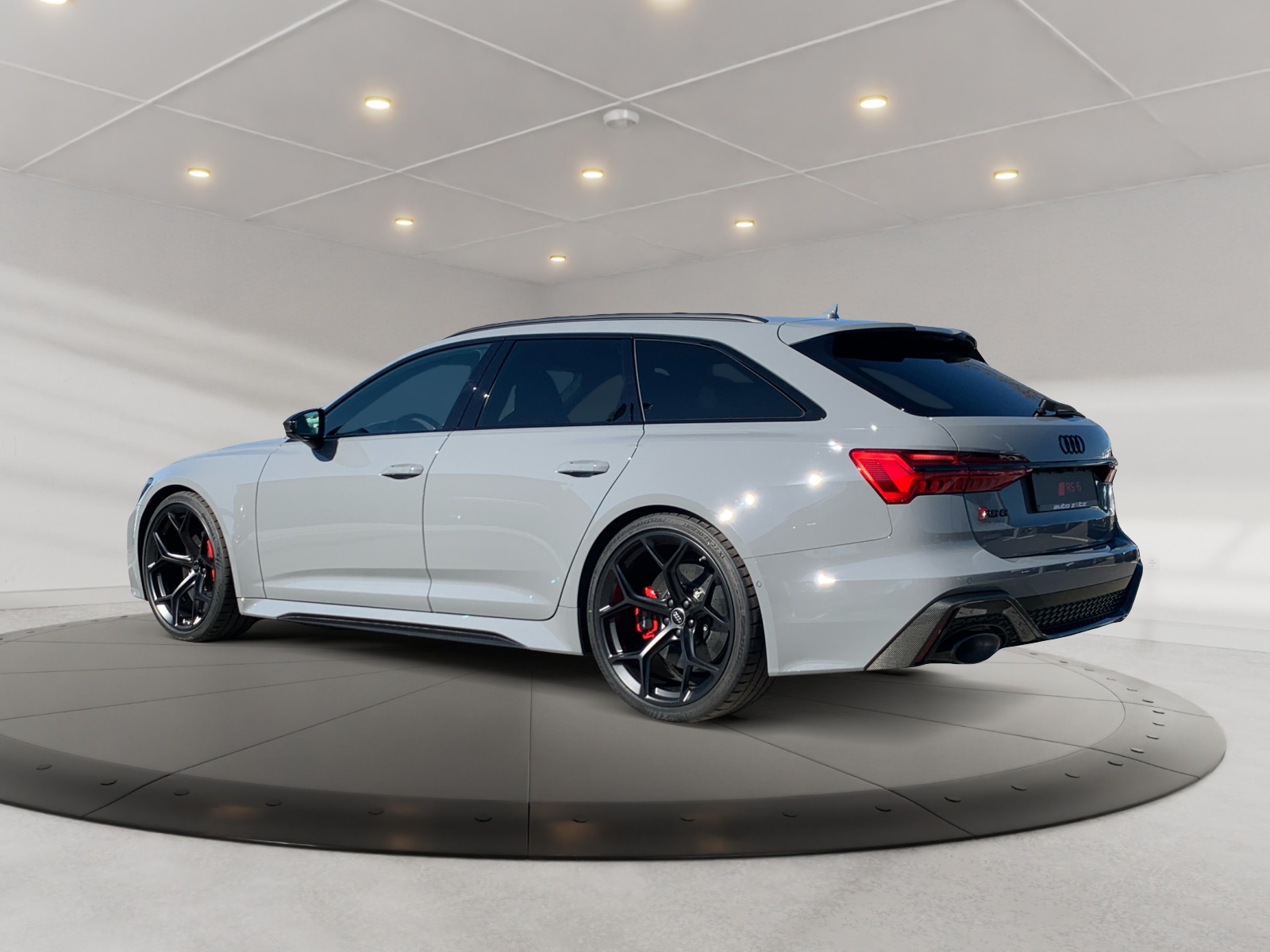 RS 6 Avant performance 463(630)  tiptronic ,Luft