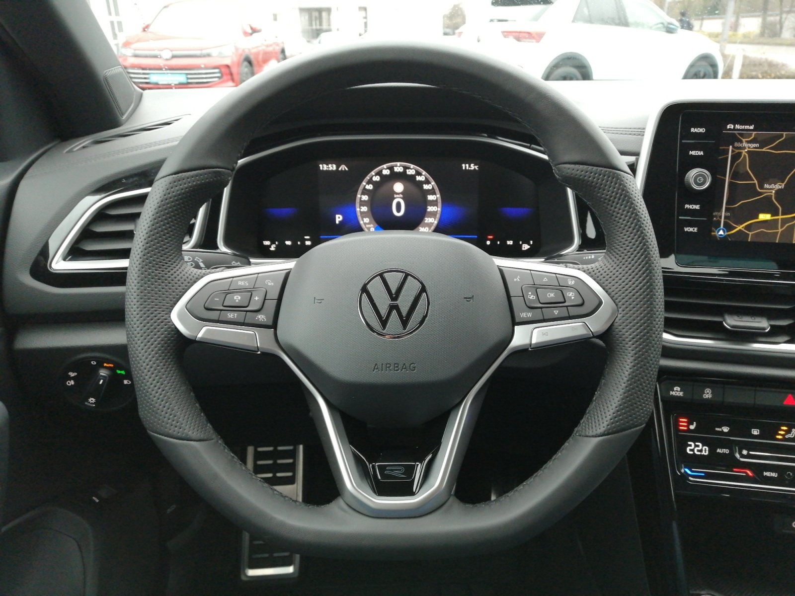 T-Roc R-Line 1.5 l TSI OPF DSG Kam.,PDC,Virtual