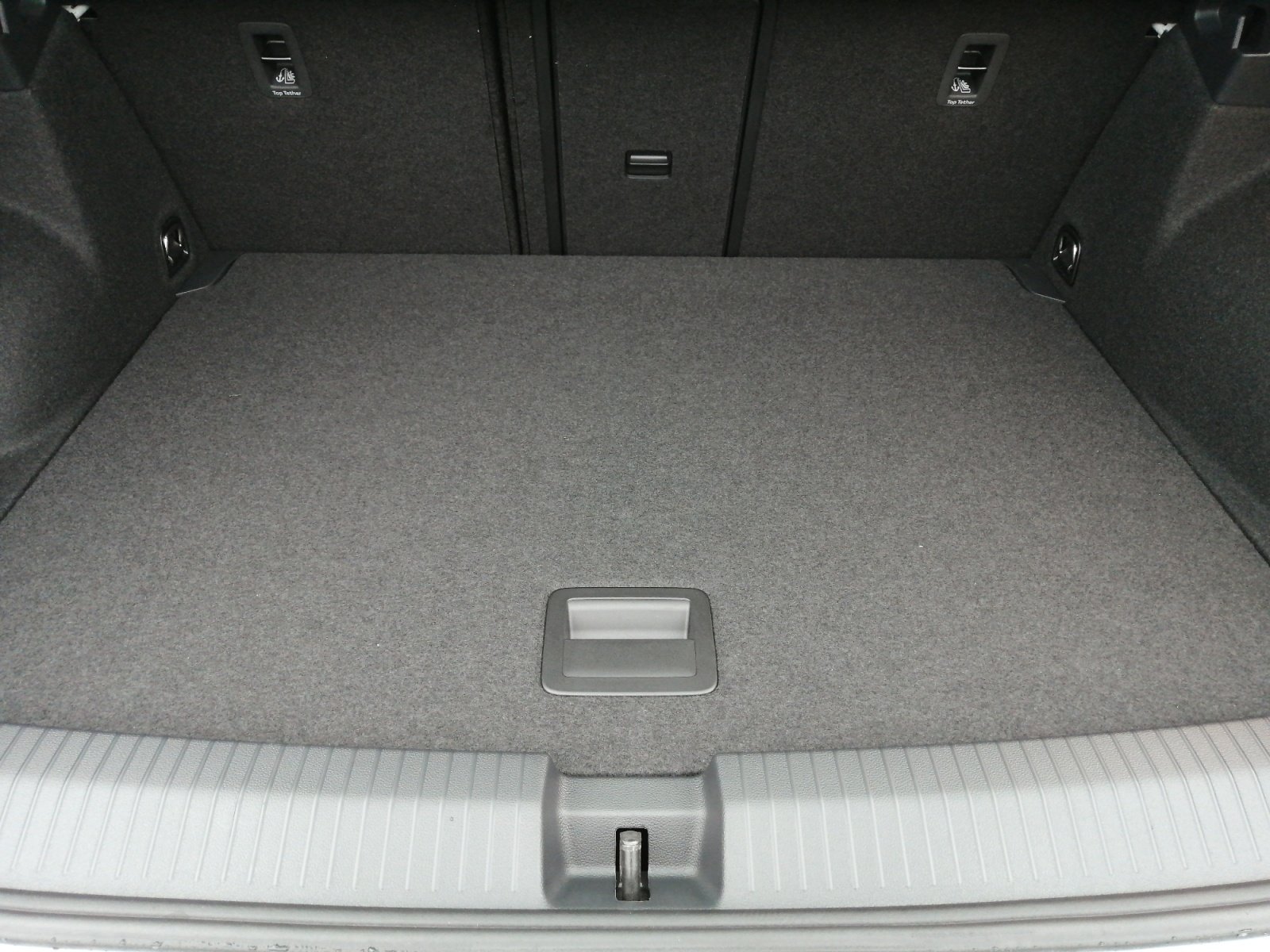 T-Roc R-Line 1.5 l TSI OPF DSG Kam.,PDC,Virtual