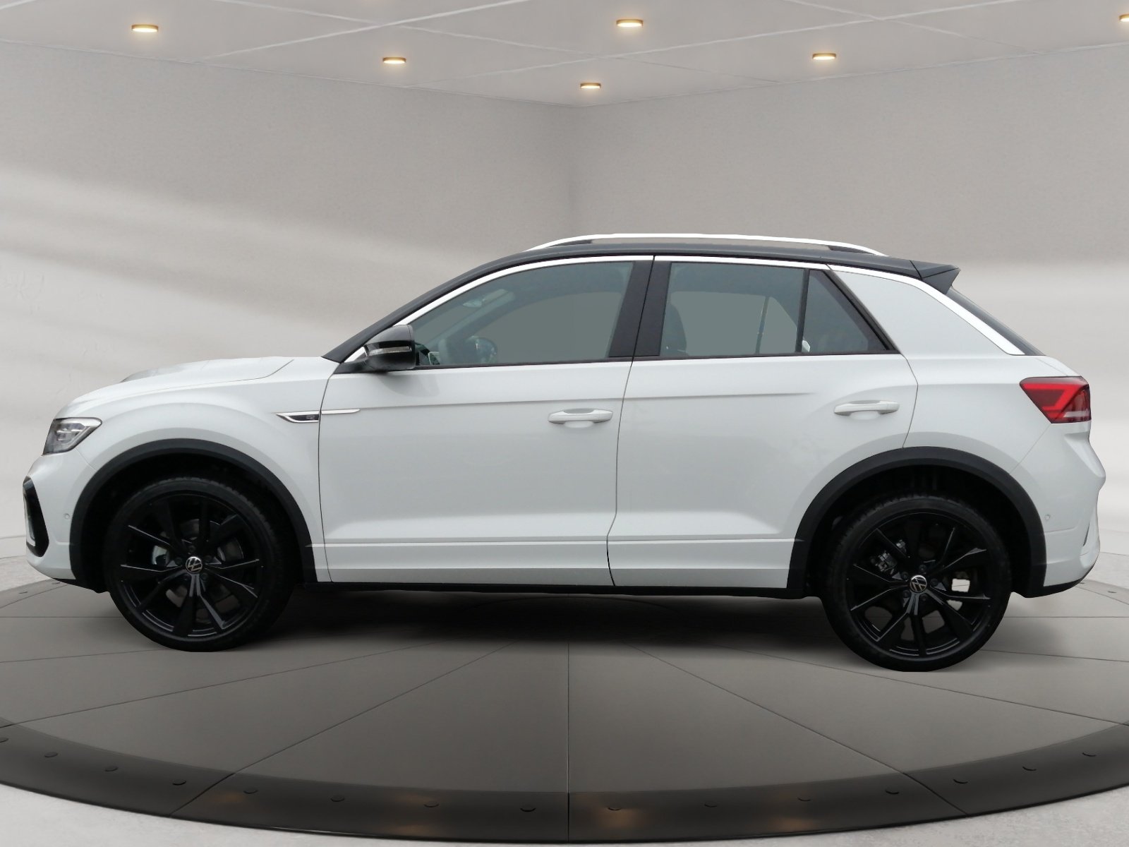 T-Roc R-Line 1.5 l TSI OPF DSG Kam.,PDC,Virtual