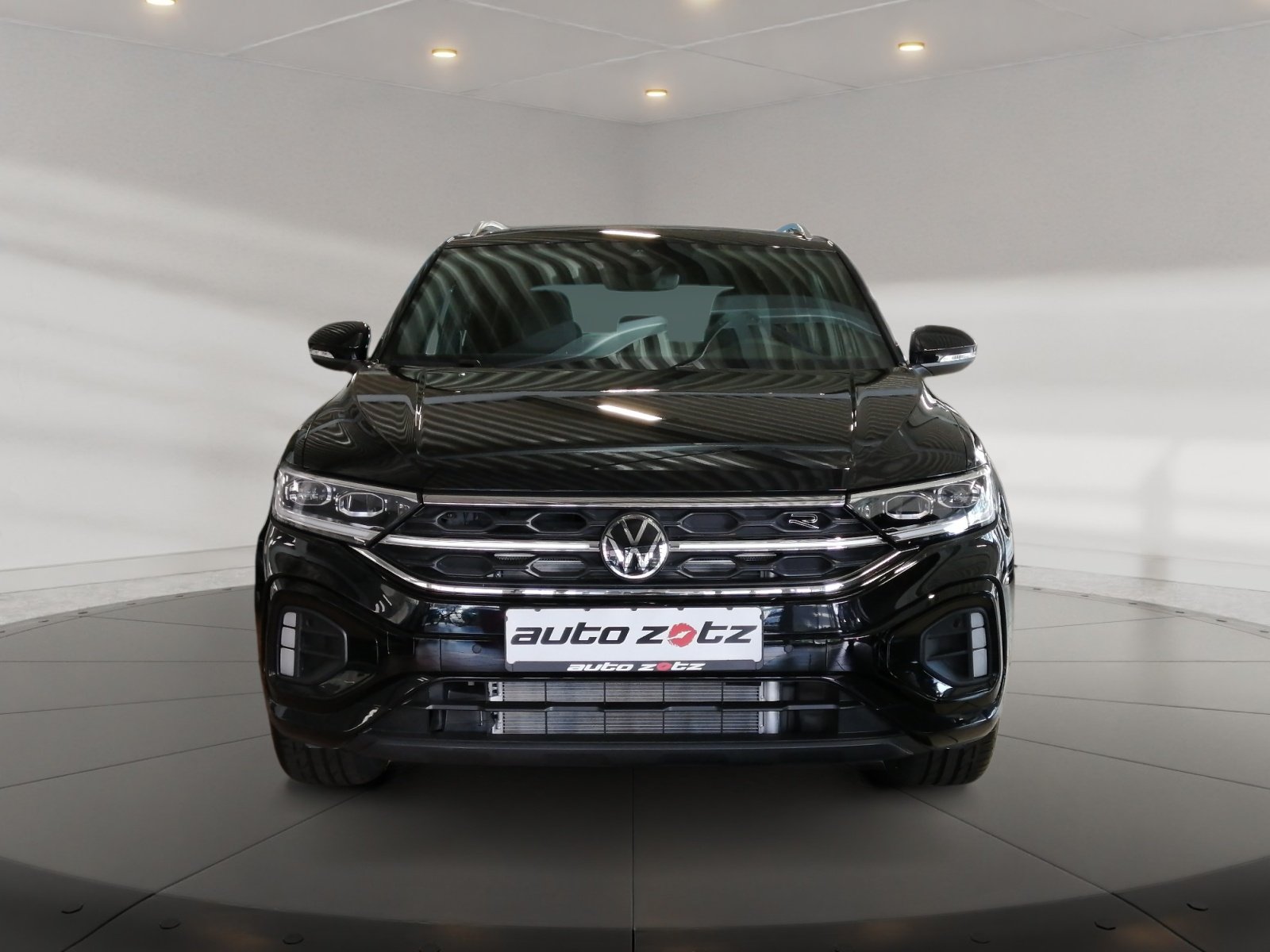 T-Roc R-Line 2.0 l TSI 4M DSG Kam.,PANO LP 56