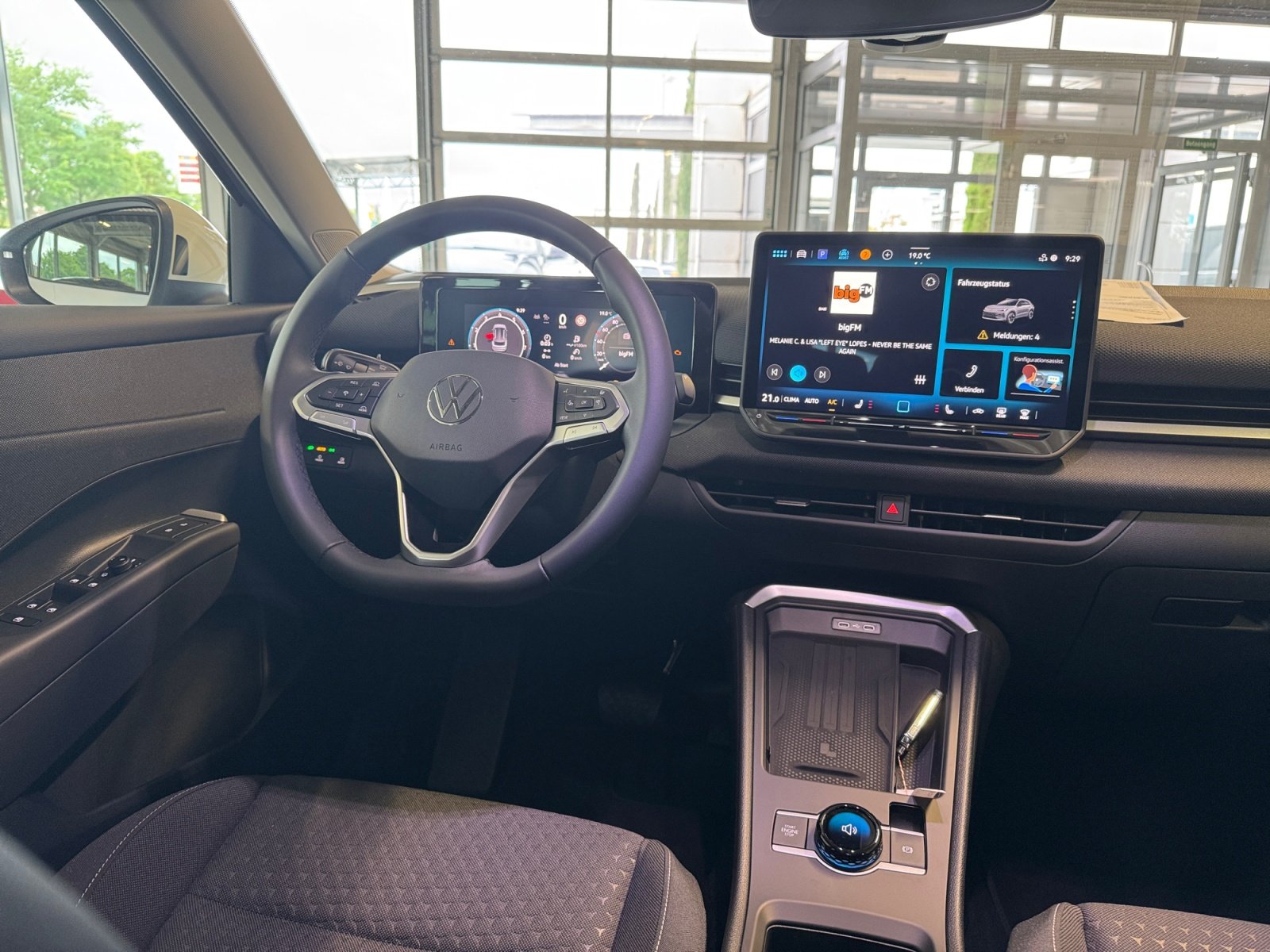 T-Roc Life 1.5 l eTSI OPF DSG Kam.,PDC,Virtual