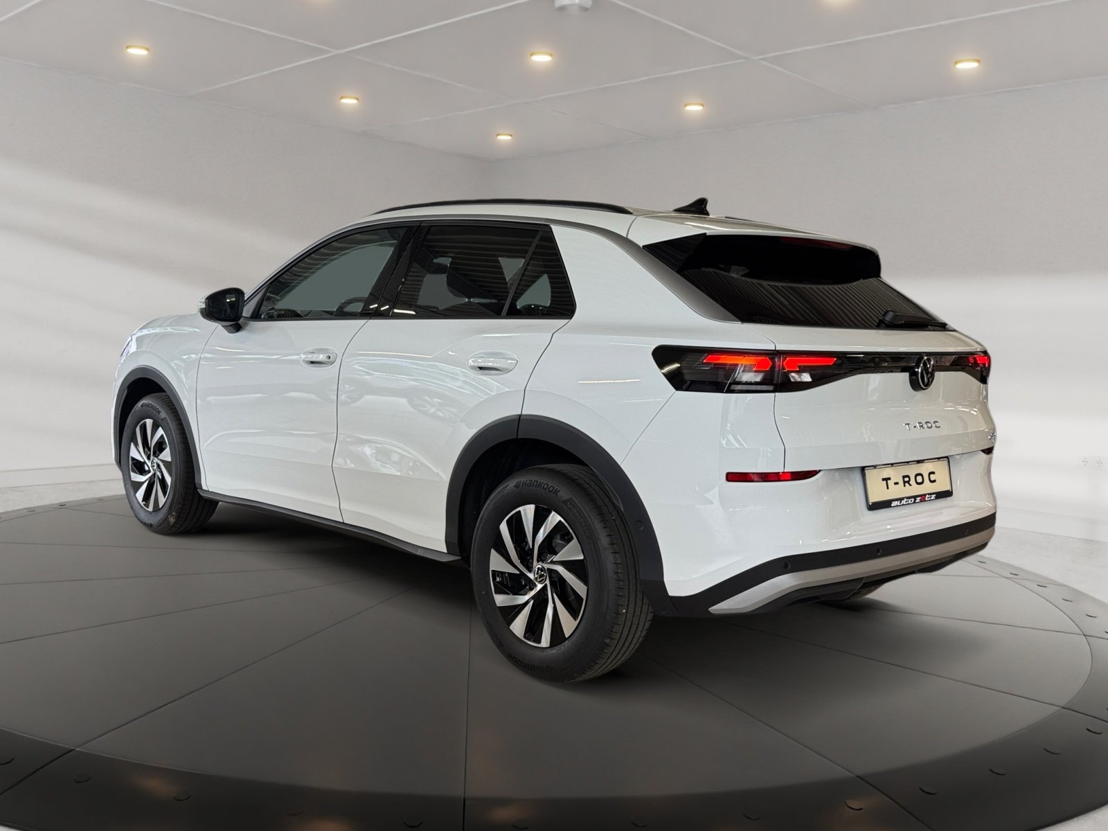 T-Roc Life 1.5 l eTSI OPF DSG Kam.,PDC,Virtual