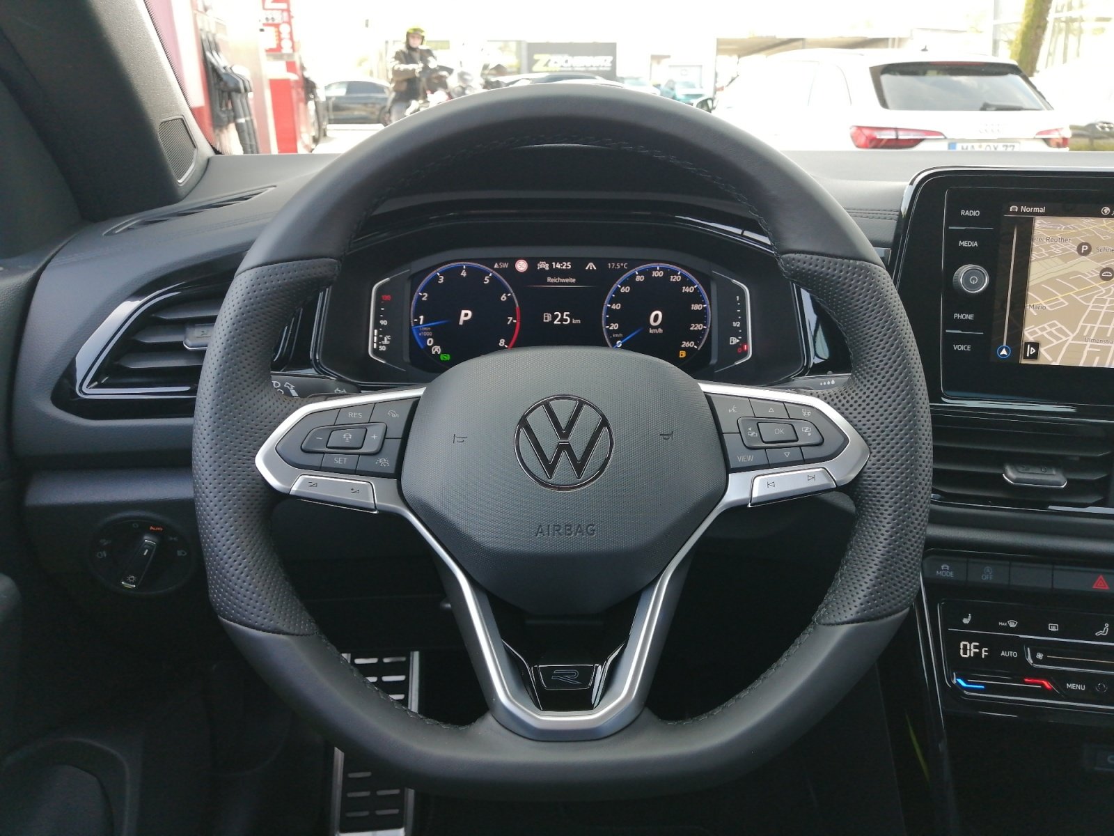T-Roc Cabriolet R-Line 1.5 l TSI OPF DSG Kam.