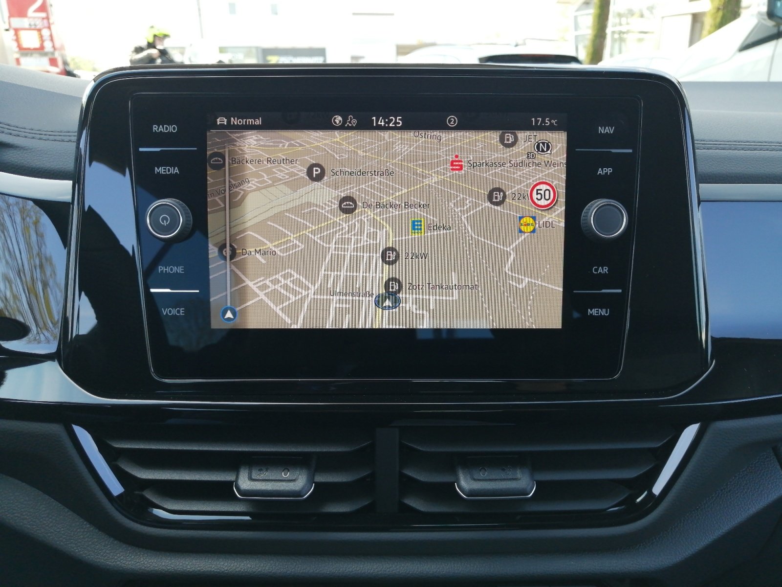 T-Roc Cabriolet R-Line 1.5 l TSI OPF DSG Kam.