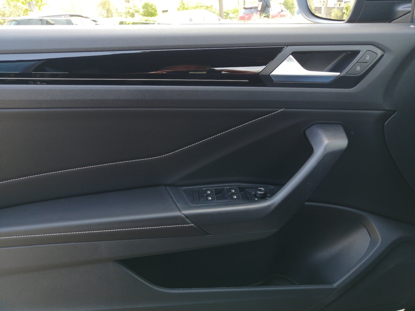 T-Roc Cabriolet R-Line 1.5 l TSI OPF DSG Kam.