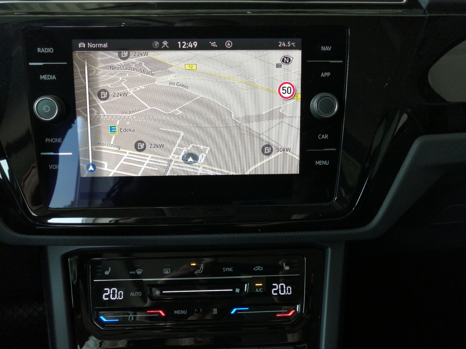 Touran Highline 1.5 l TSI OPF DSG ,PANO,PDC,Kam.