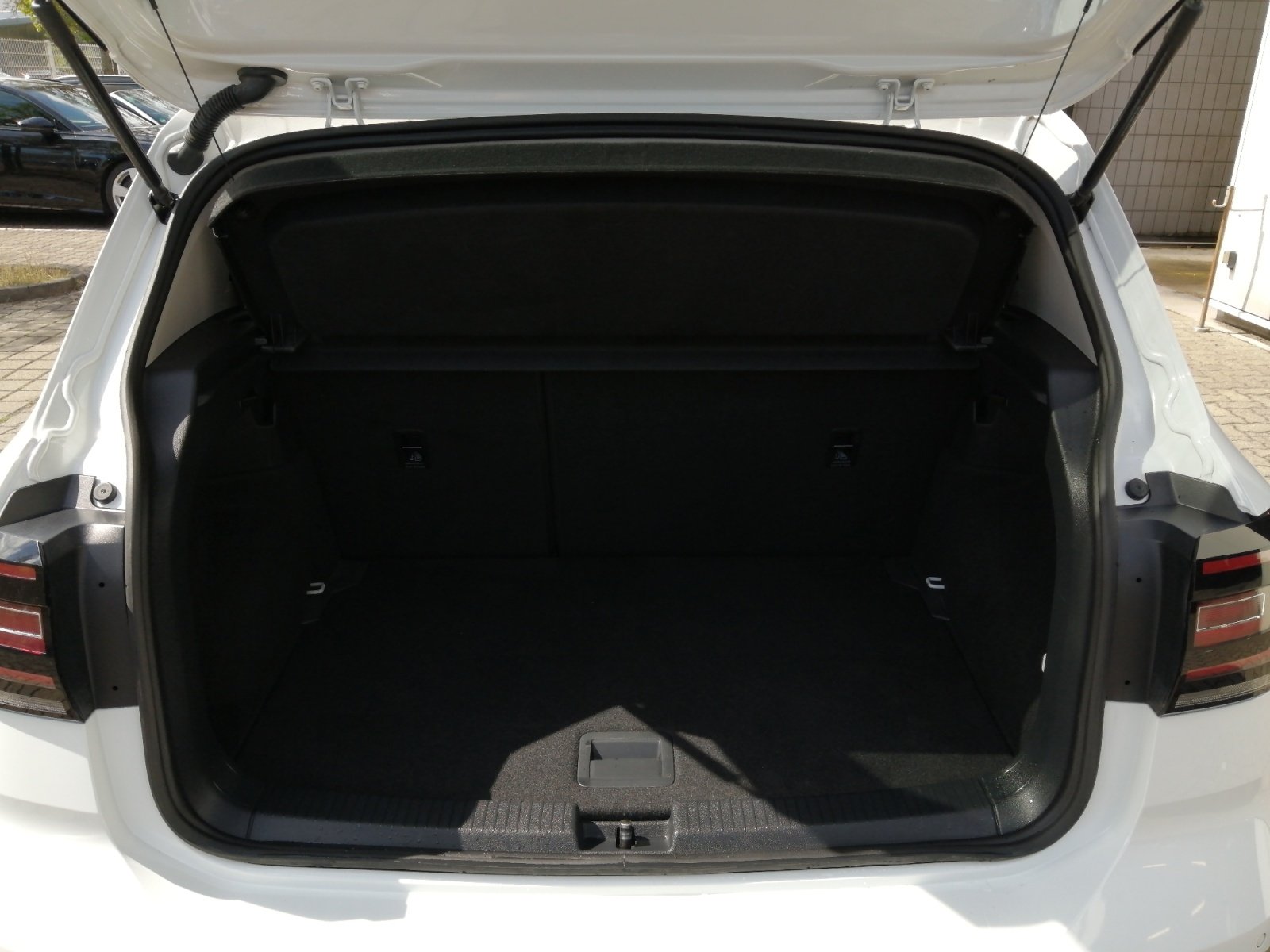 T-Cross Style 1.0 TSI OPF 81 kW 6-Gang Kam.,PDC