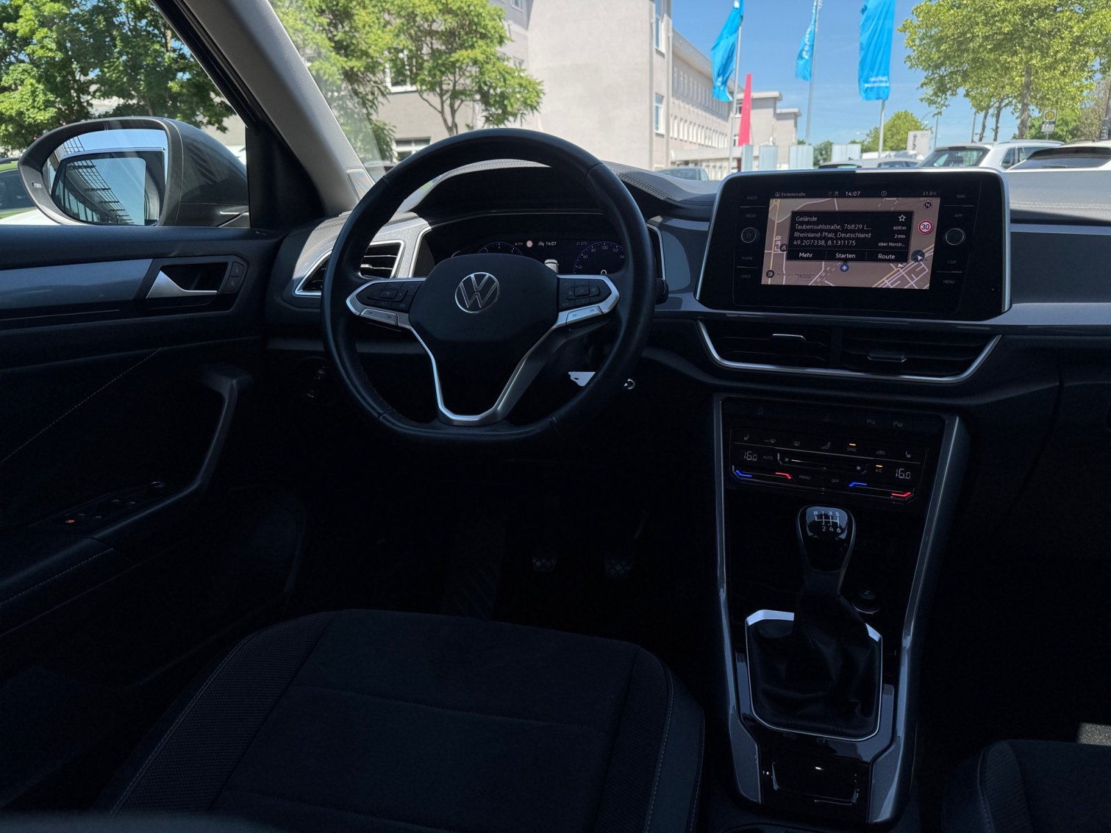 T-ROC Style Style 1.5 TSI OPF 110 kW 6-Gang PDC