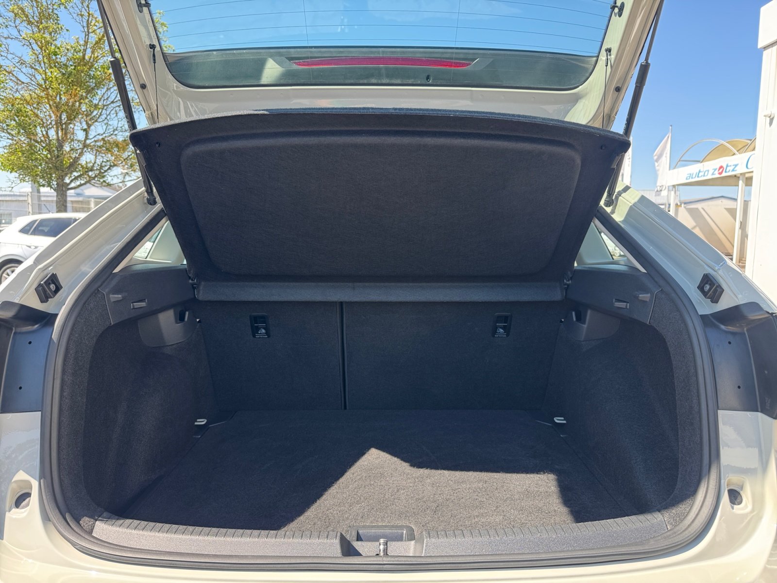 Taigo Life 1.0 l TSI OPF  6-Gang Kam.,Virtual,LM
