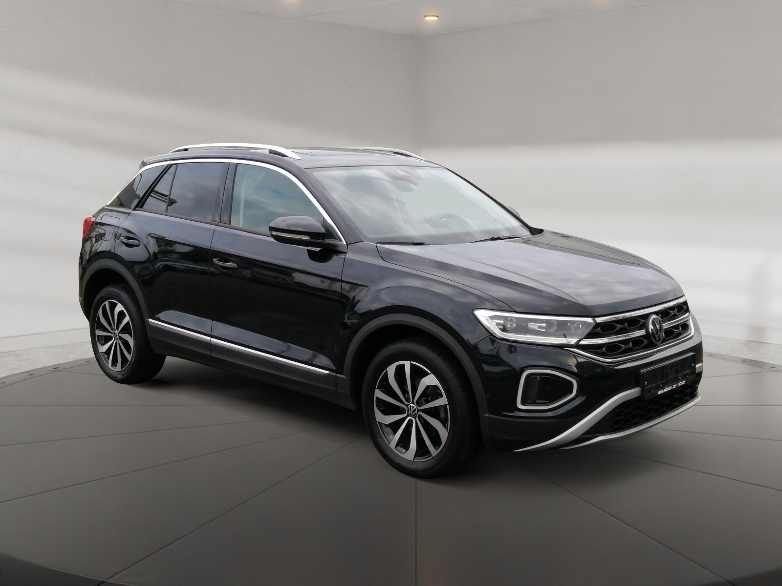 T-Roc 1.0TSI STYLE Kam.,PANO,PDC,Virtual,ACC,LED