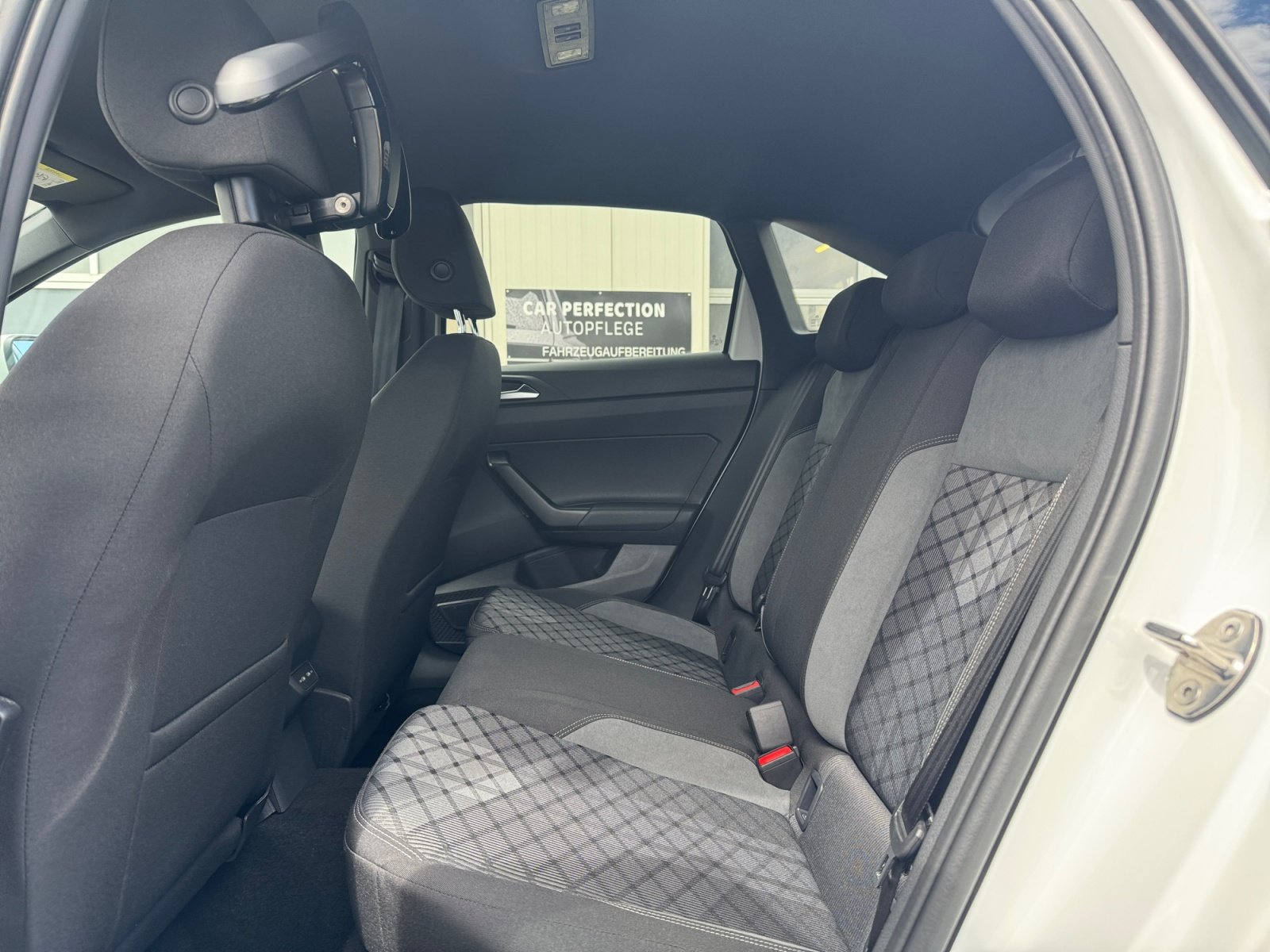 Taigo 1.5TSI R-Line DSG ACC TRAVEL Kam.,PDC,ACC