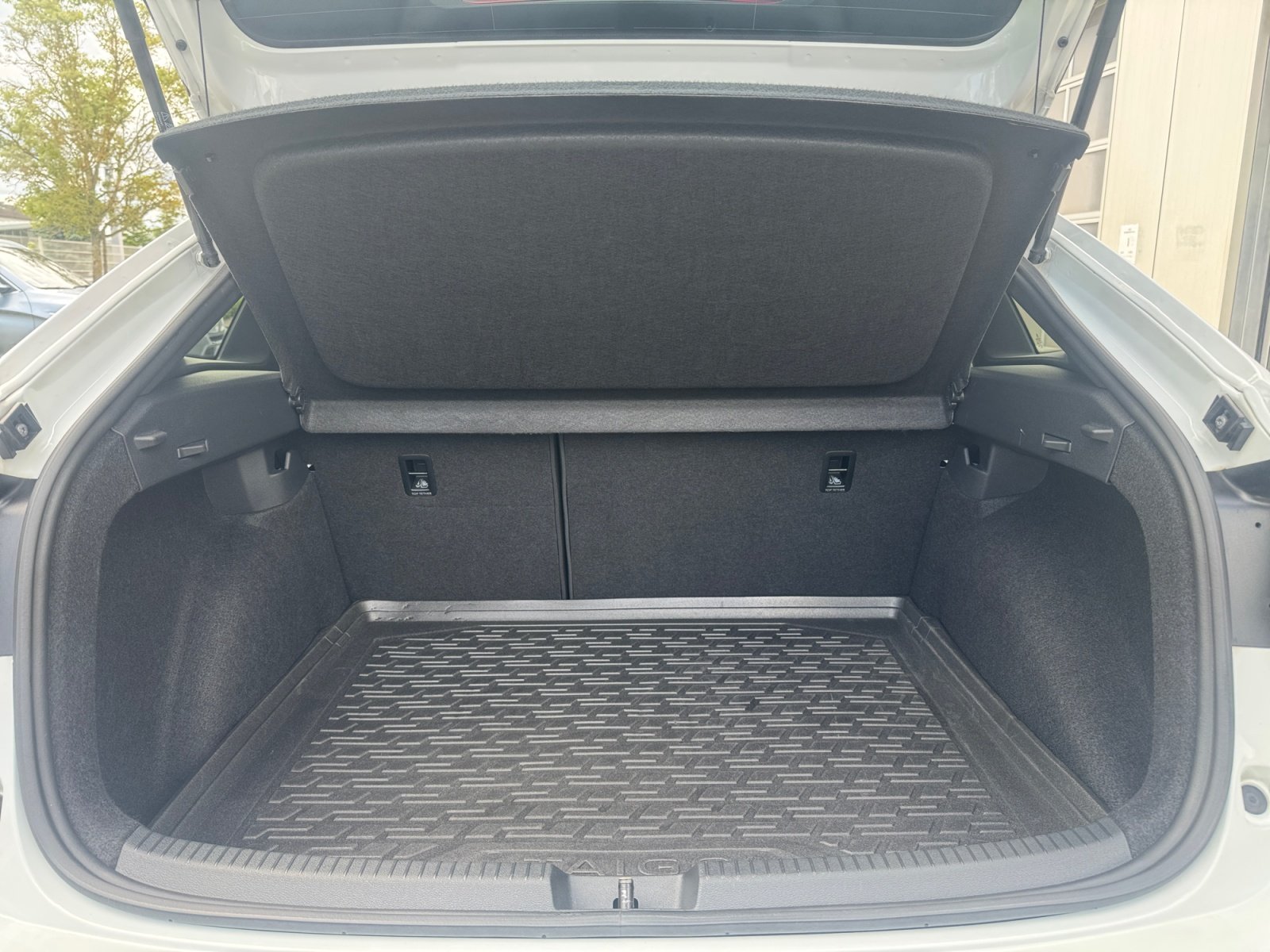 Taigo 1.5TSI R-Line DSG ACC TRAVEL Kam.,PDC,ACC