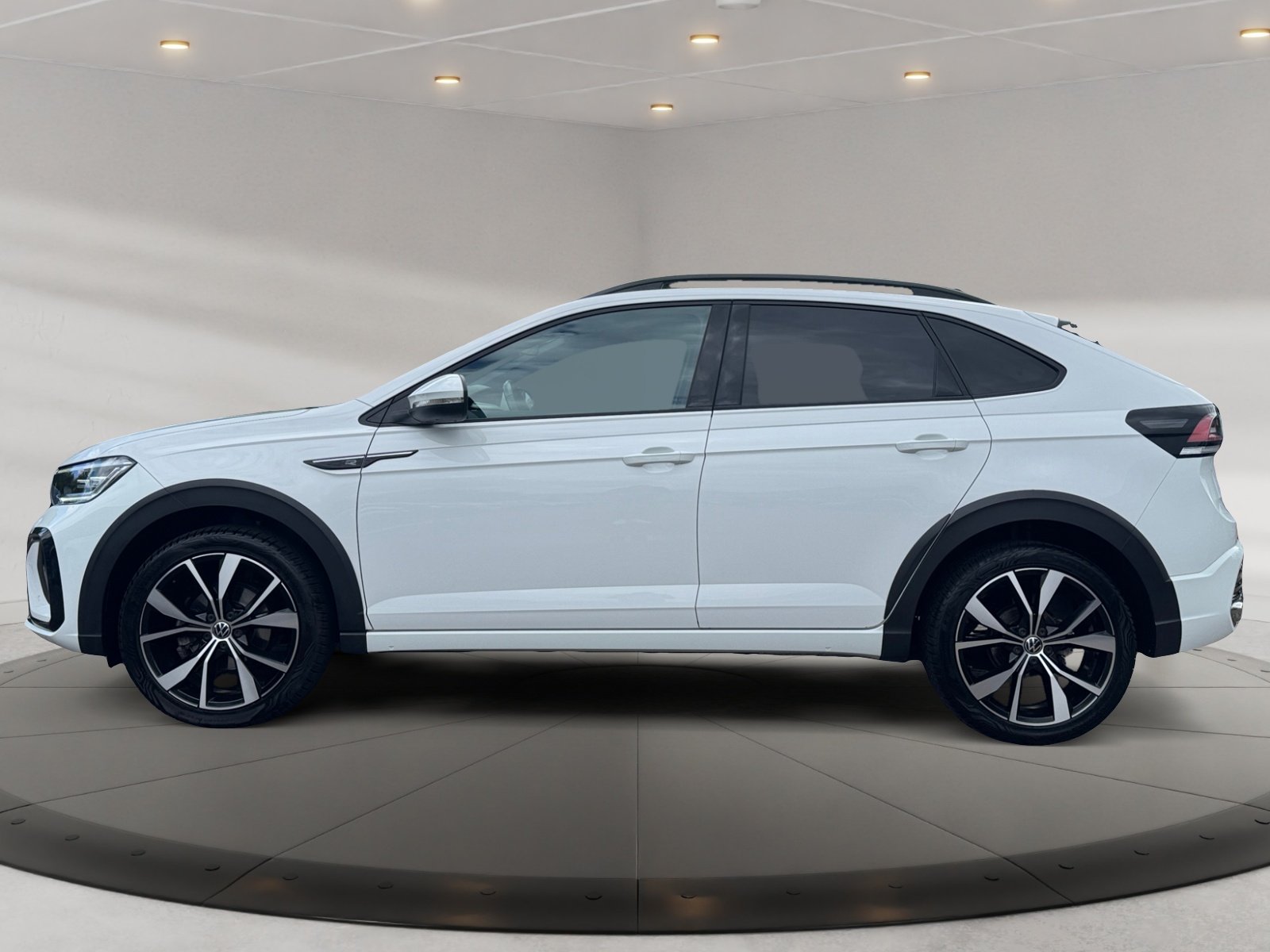 Taigo 1.5TSI R-Line DSG ACC TRAVEL Kam.,PDC,ACC