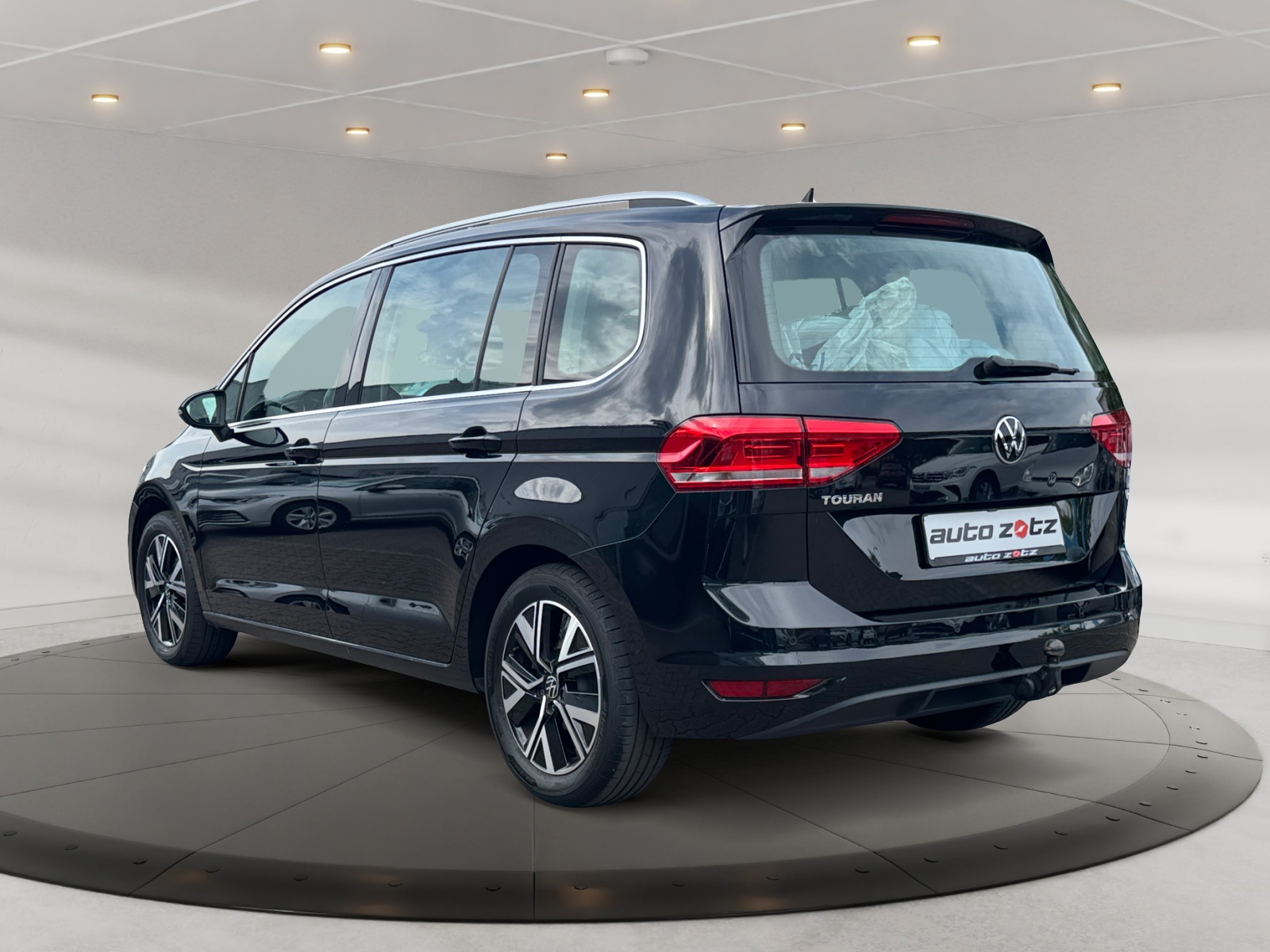 Touran Highline 1.5TSI AHK PDC,AHK,LED,KlimaA,LM