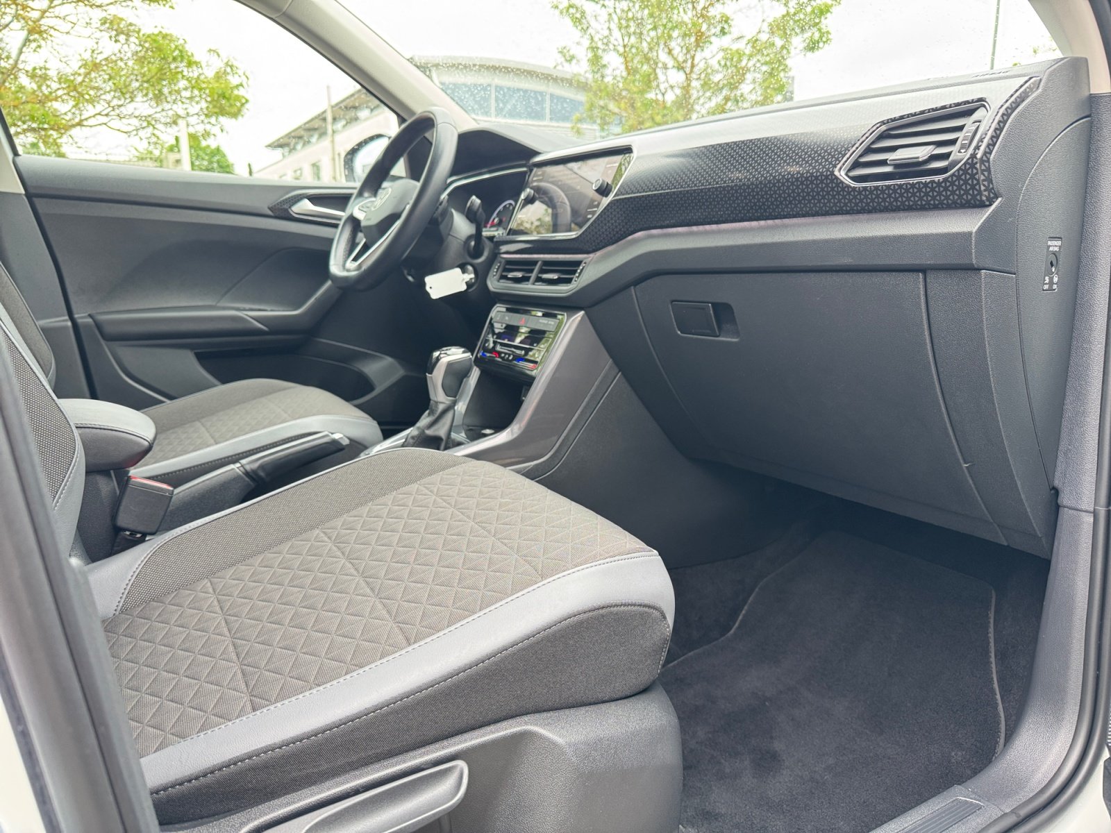T-Cross Style 1.0 TSI OPF 81 kW 7-Gang-DSG PDC