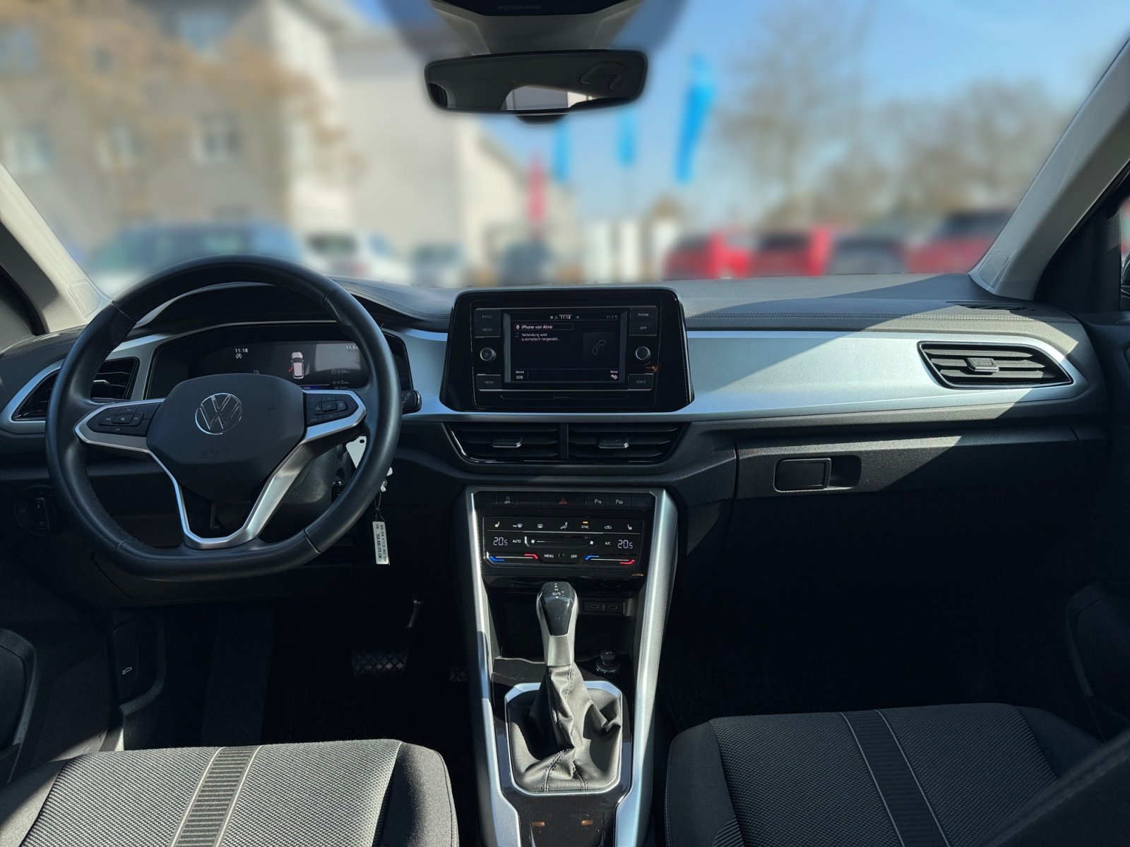 T-ROC Life 1.5TSI DSG PDC,Virtual,LED,2xKlima,LM