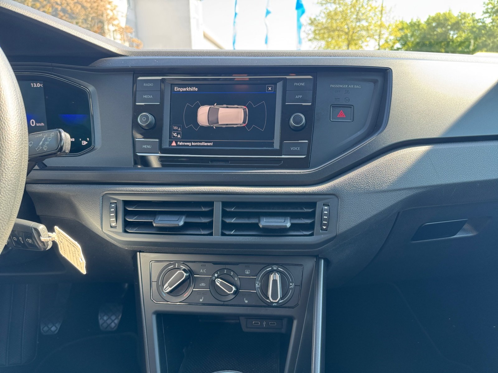 Polo Fresh 1.0 l  5-Gang Virtual,LED,LM,SpurH