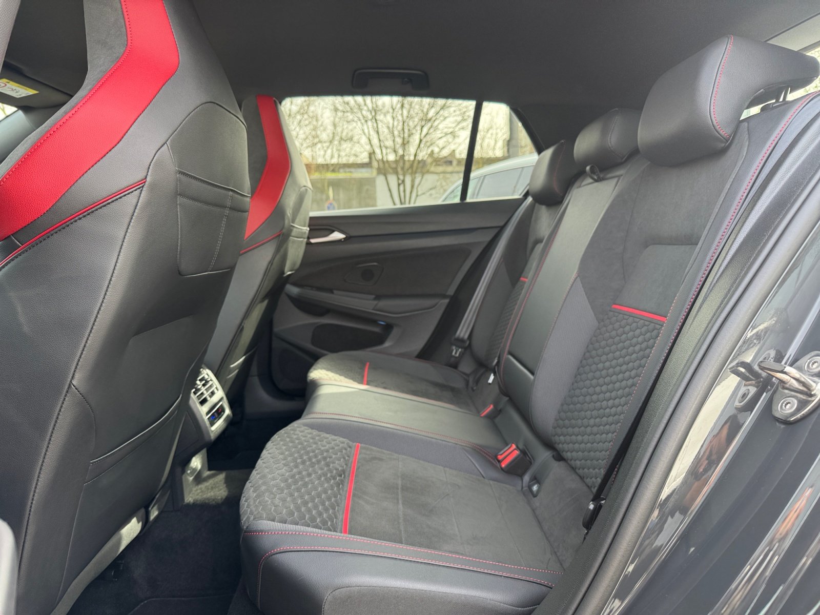 Golf GTI Clubsport 2.0 TSI Kam.,PDC,Virtual,LED