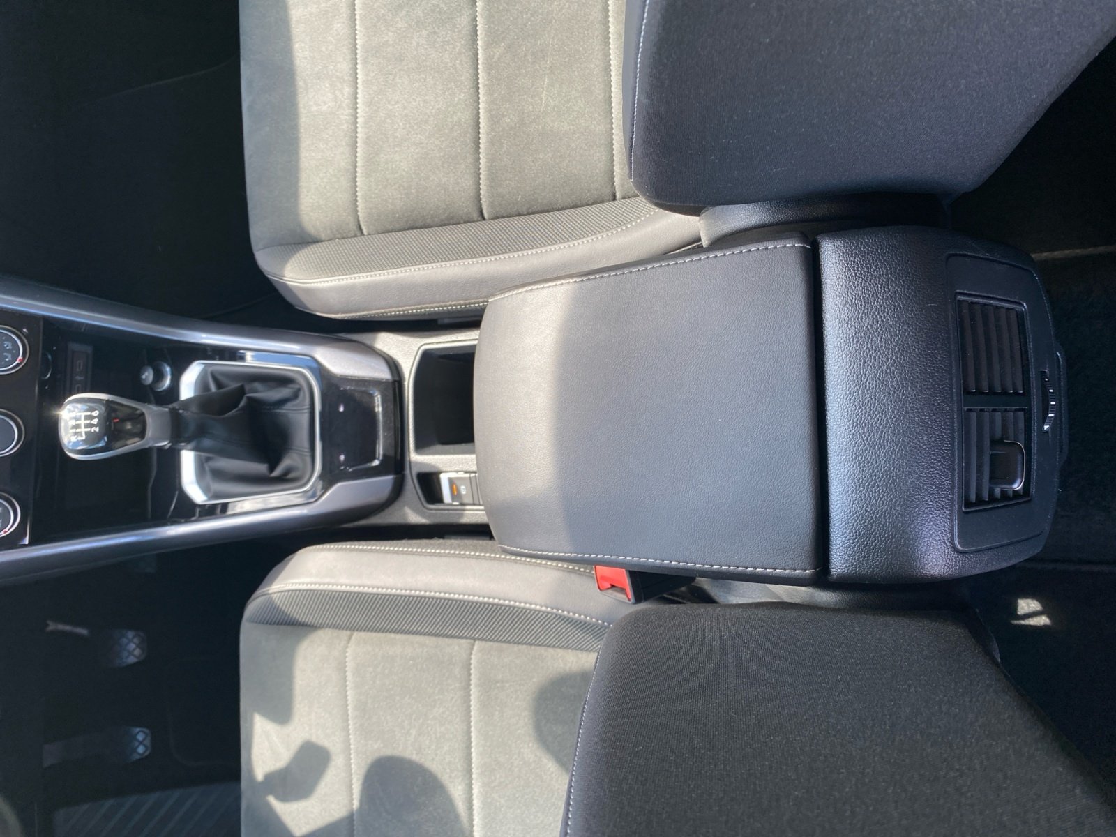 T-Roc Style 1.5TSI PDC,Virtual,ACC,AHK,LED,LM