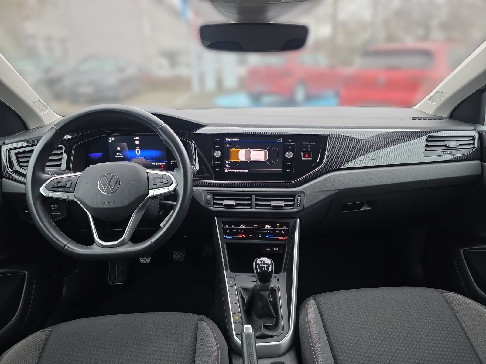 Taigo 1.0TSI Life TRAVEL NAVI IQ.DRIVE Kam.,PDC