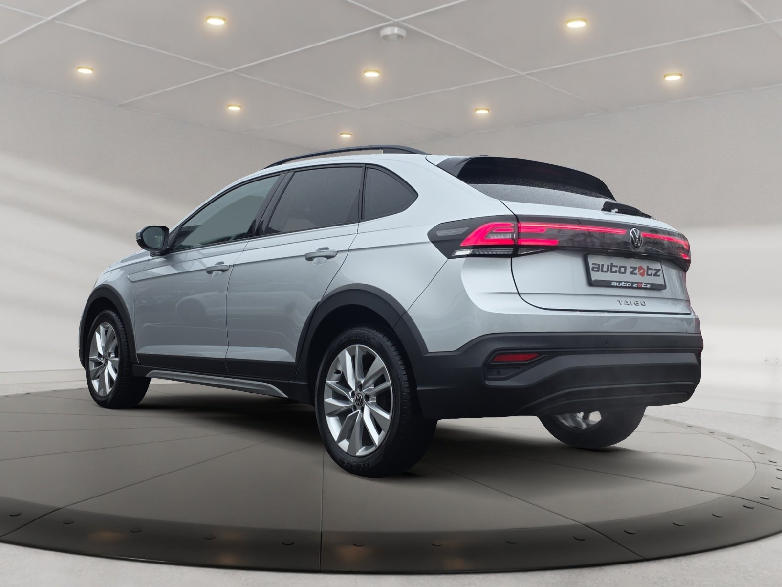 Taigo 1.0TSI Life TRAVEL NAVI IQ.DRIVE Kam.,PDC