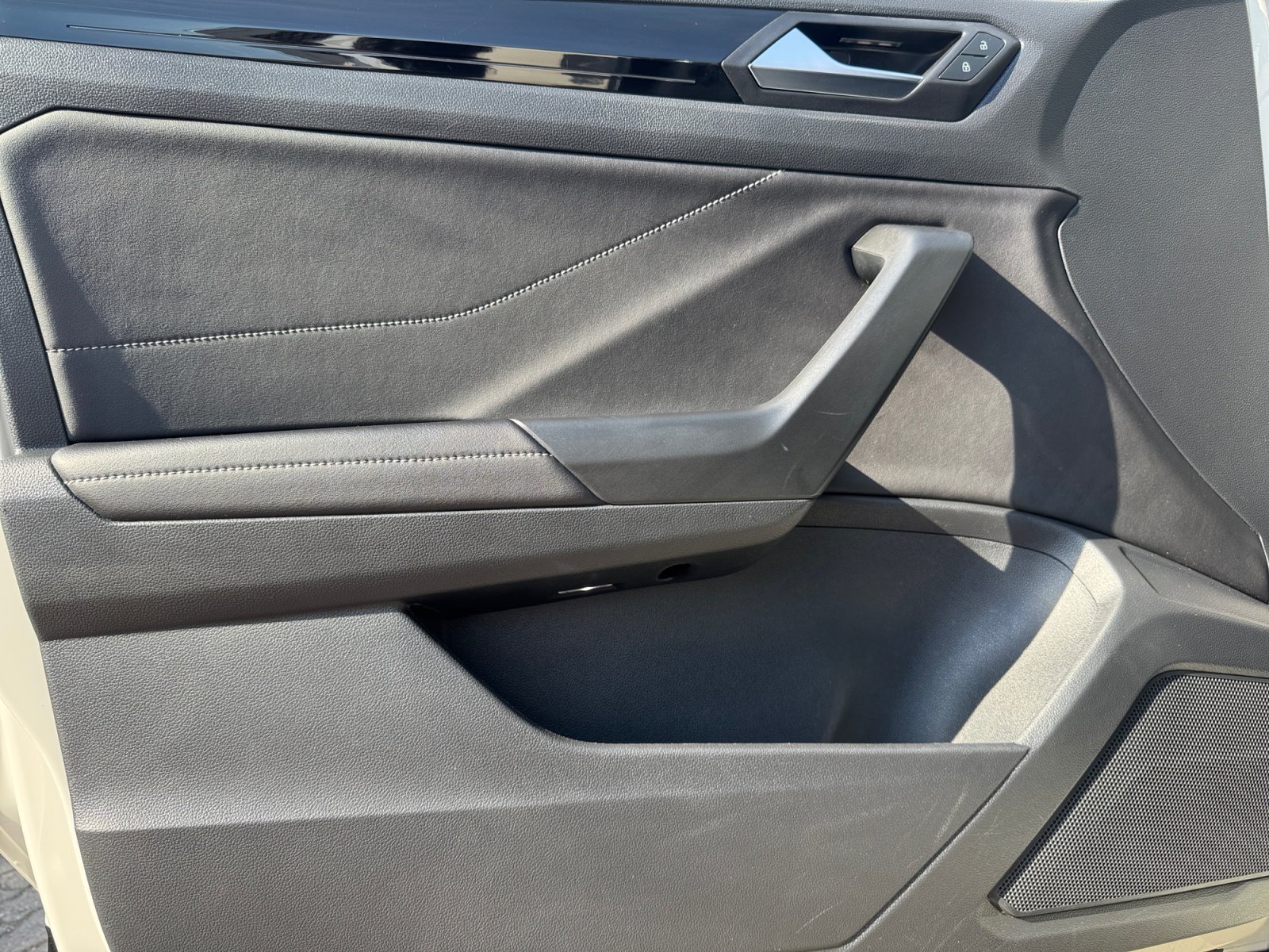 T-Roc Style 2.0 TDI PDC,Virtual,ACC,LED,Navi,AUT