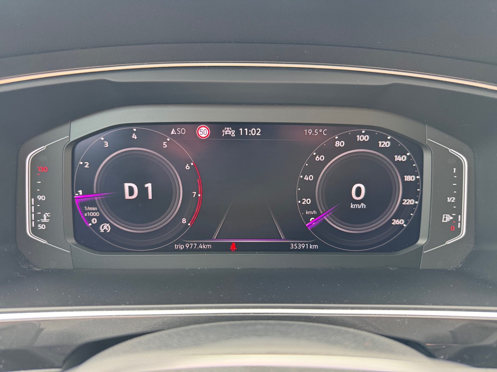 Tiguan Elegance 1.5TSI DSG AHK NAVI ASSISTENZ PLUS KAM