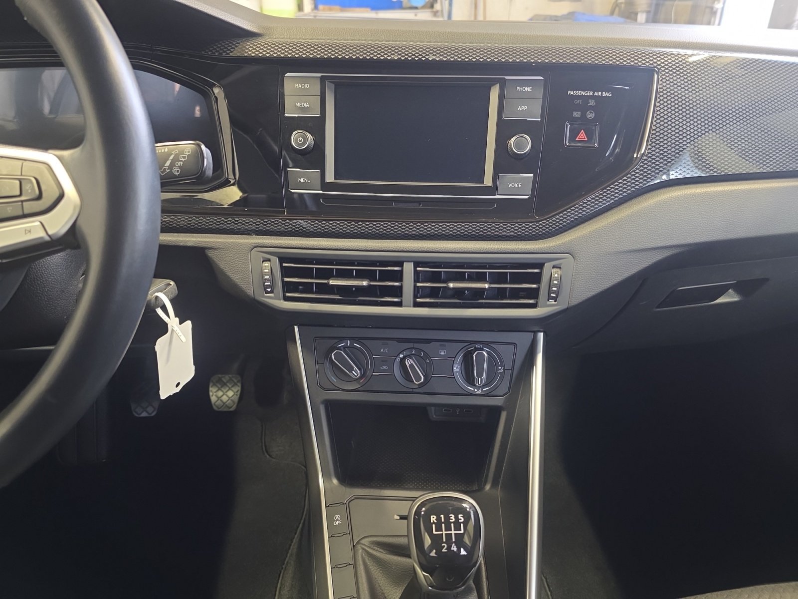 Taigo Life 1.0TSI KAMERA ALLWETTER Kam.,PDC,LED