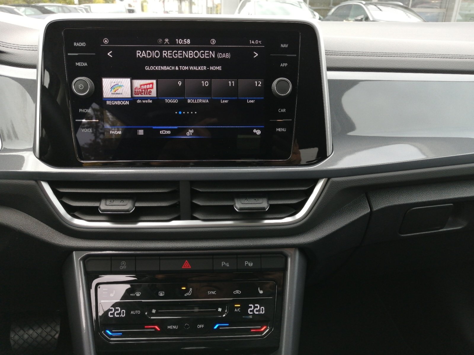 T-ROC 1.5TSI STYLE DSG Kam.,PDC,Virtual,ACC,LED