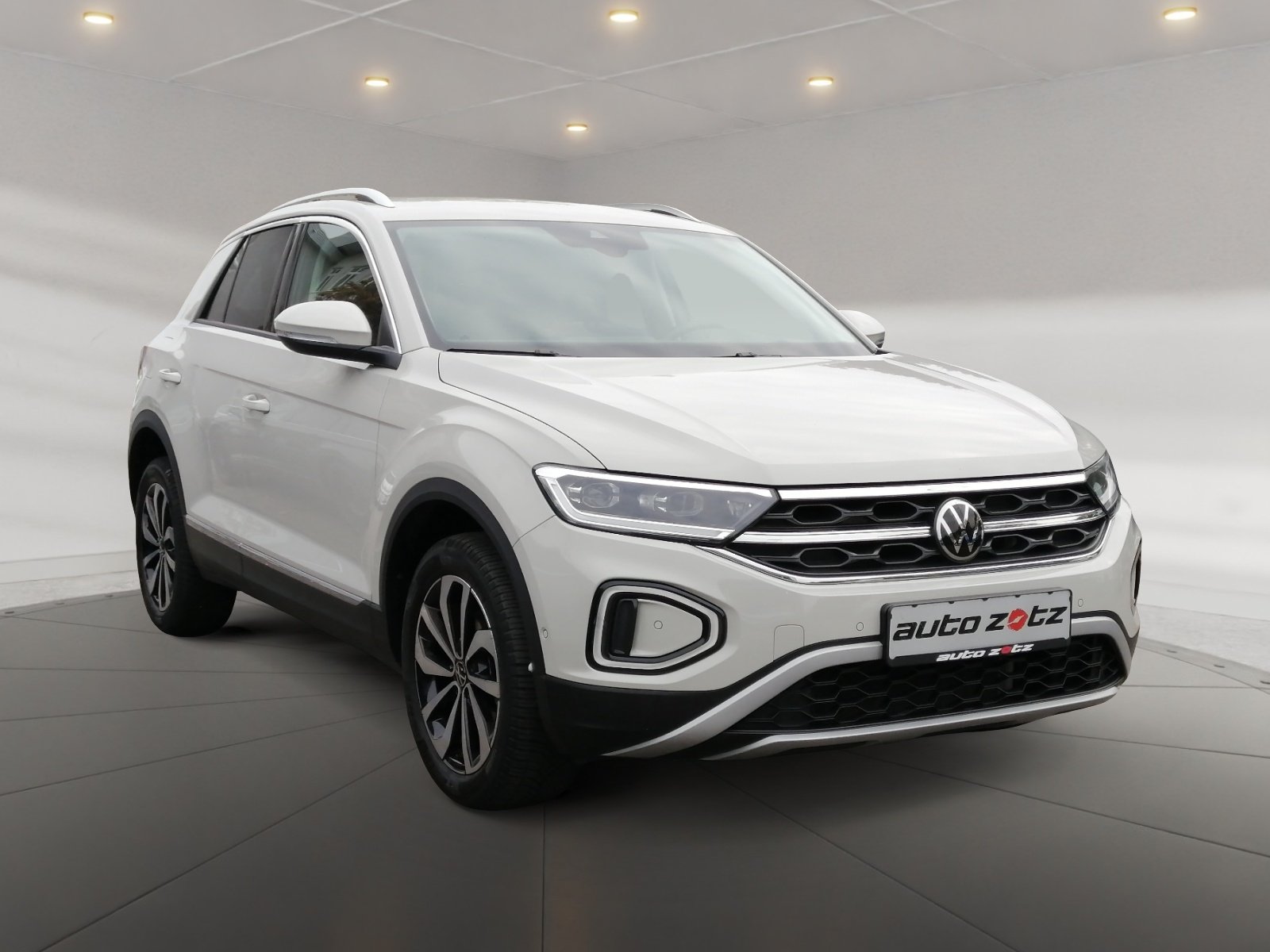 T-ROC 1.5TSI STYLE DSG Kam.,PDC,Virtual,ACC,LED